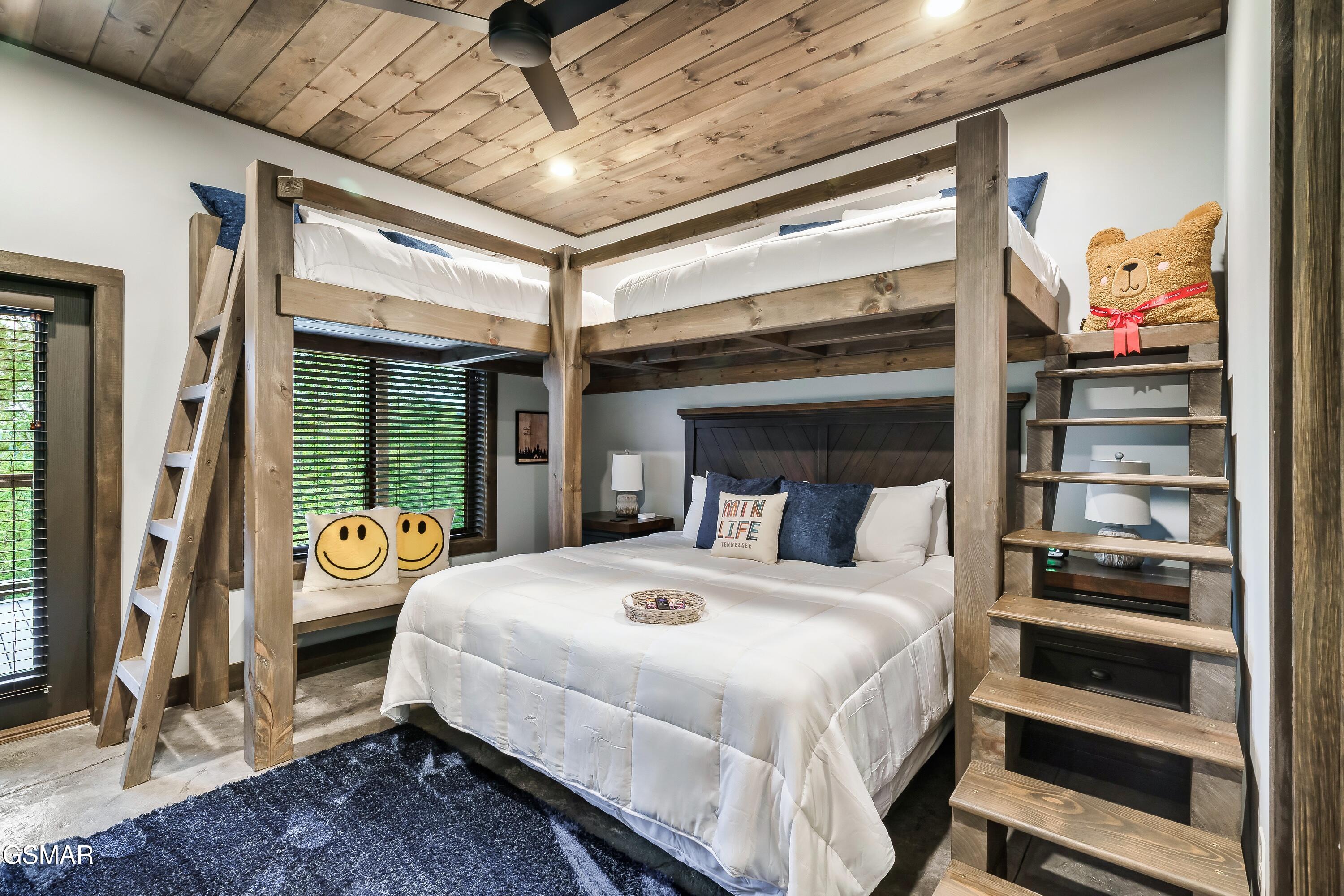 2420 Cove Mtn Lane Sevierville TN 37862