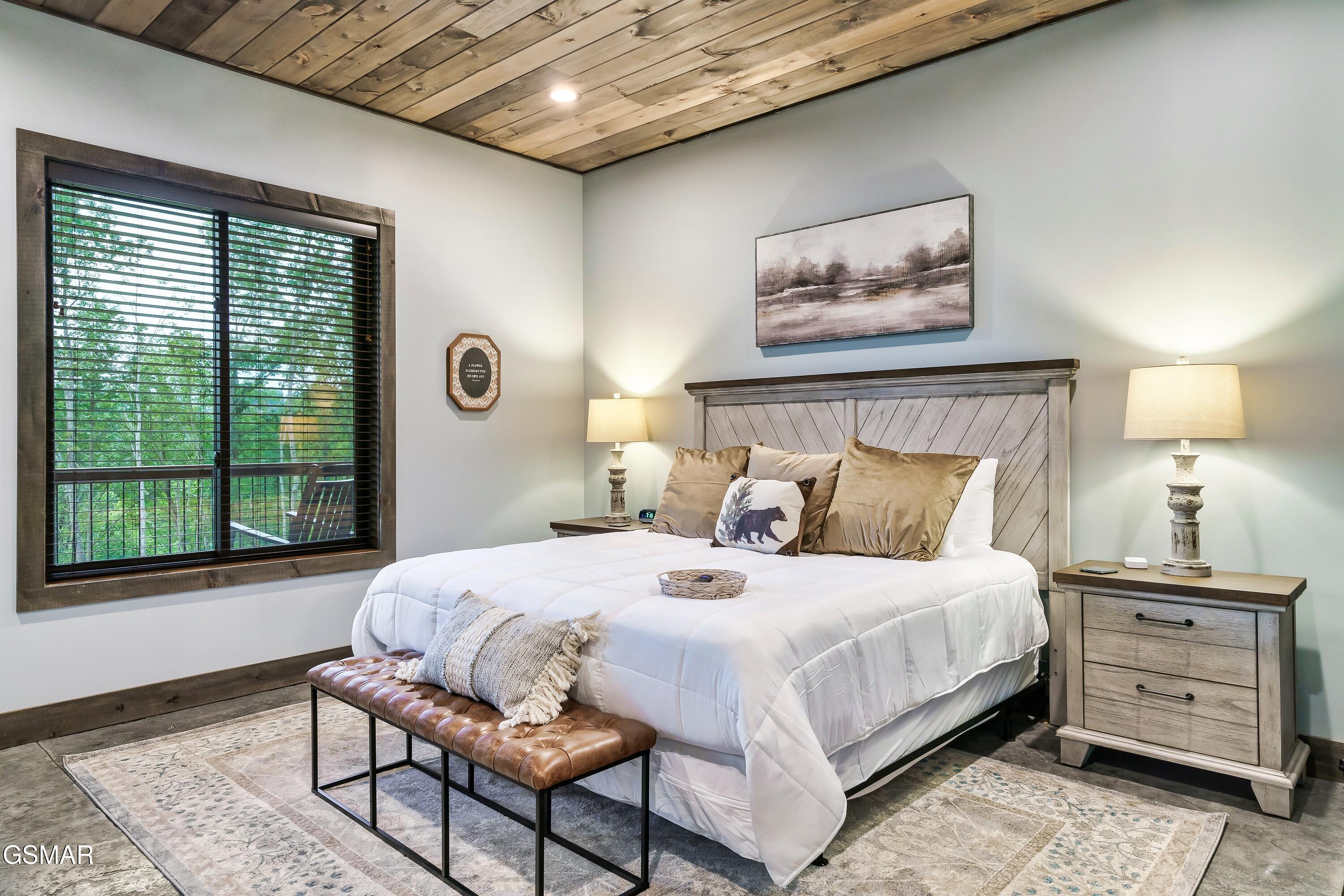 2420 Cove Mtn Lane Sevierville TN 37862