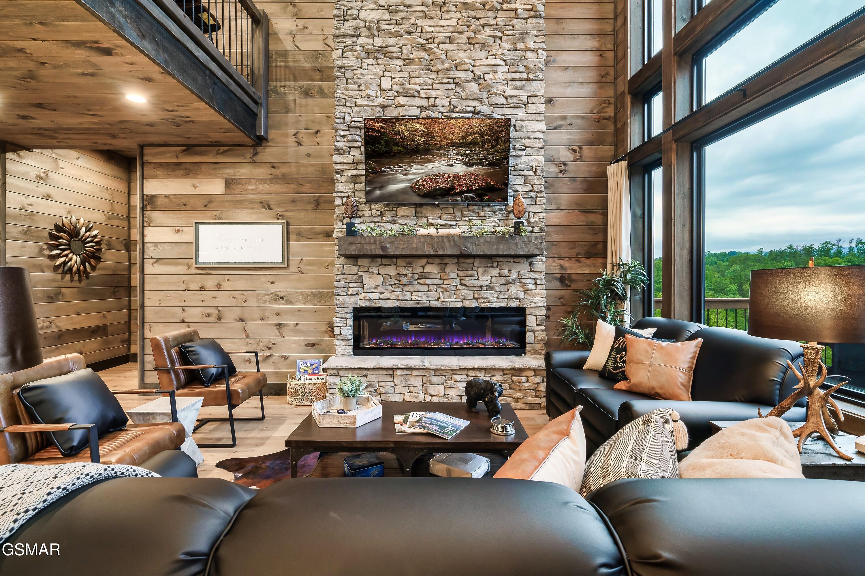 2420 Cove Mtn Lane Sevierville TN 37862