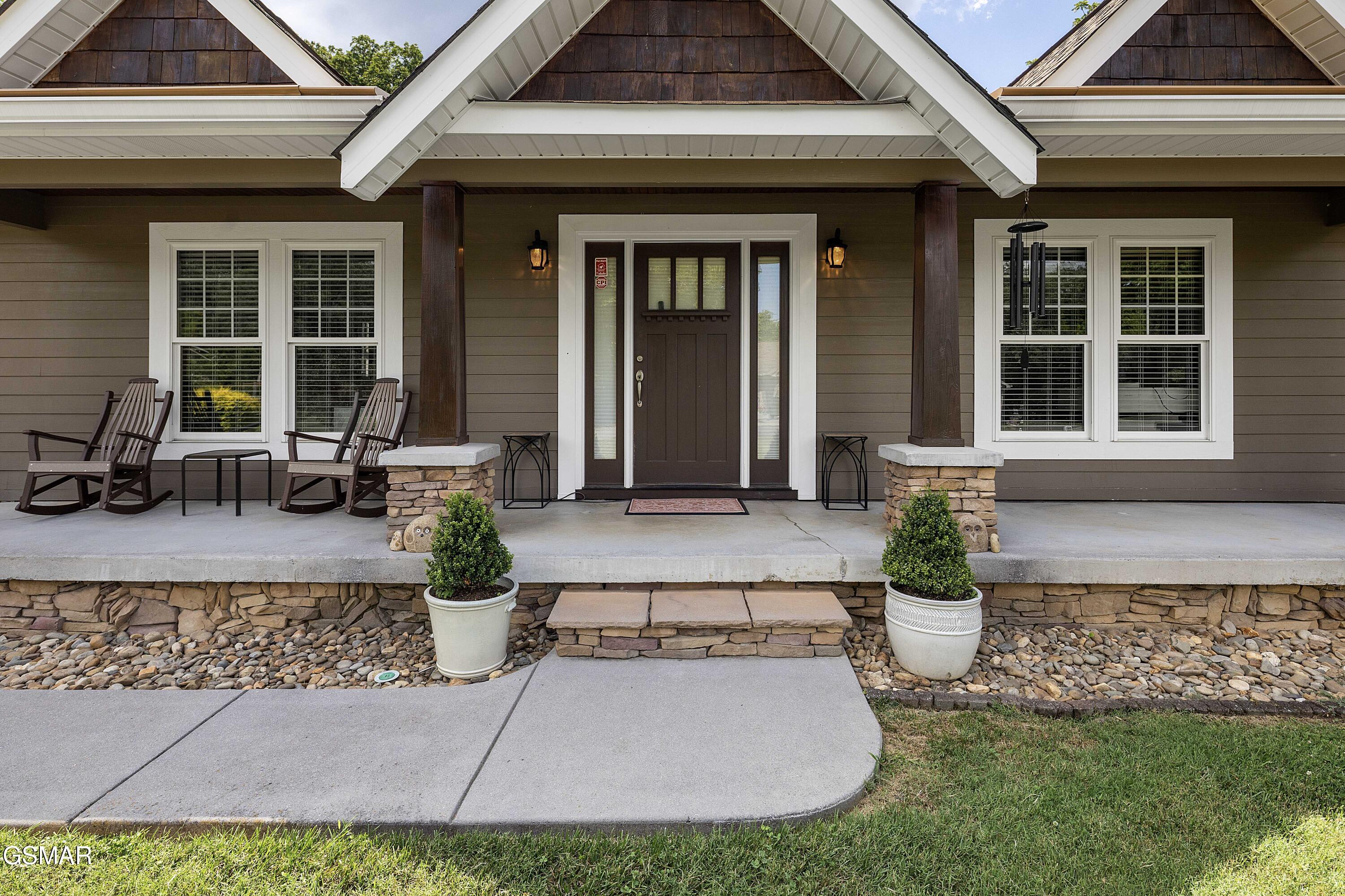 909 Claw Lane Kodak TN 37764