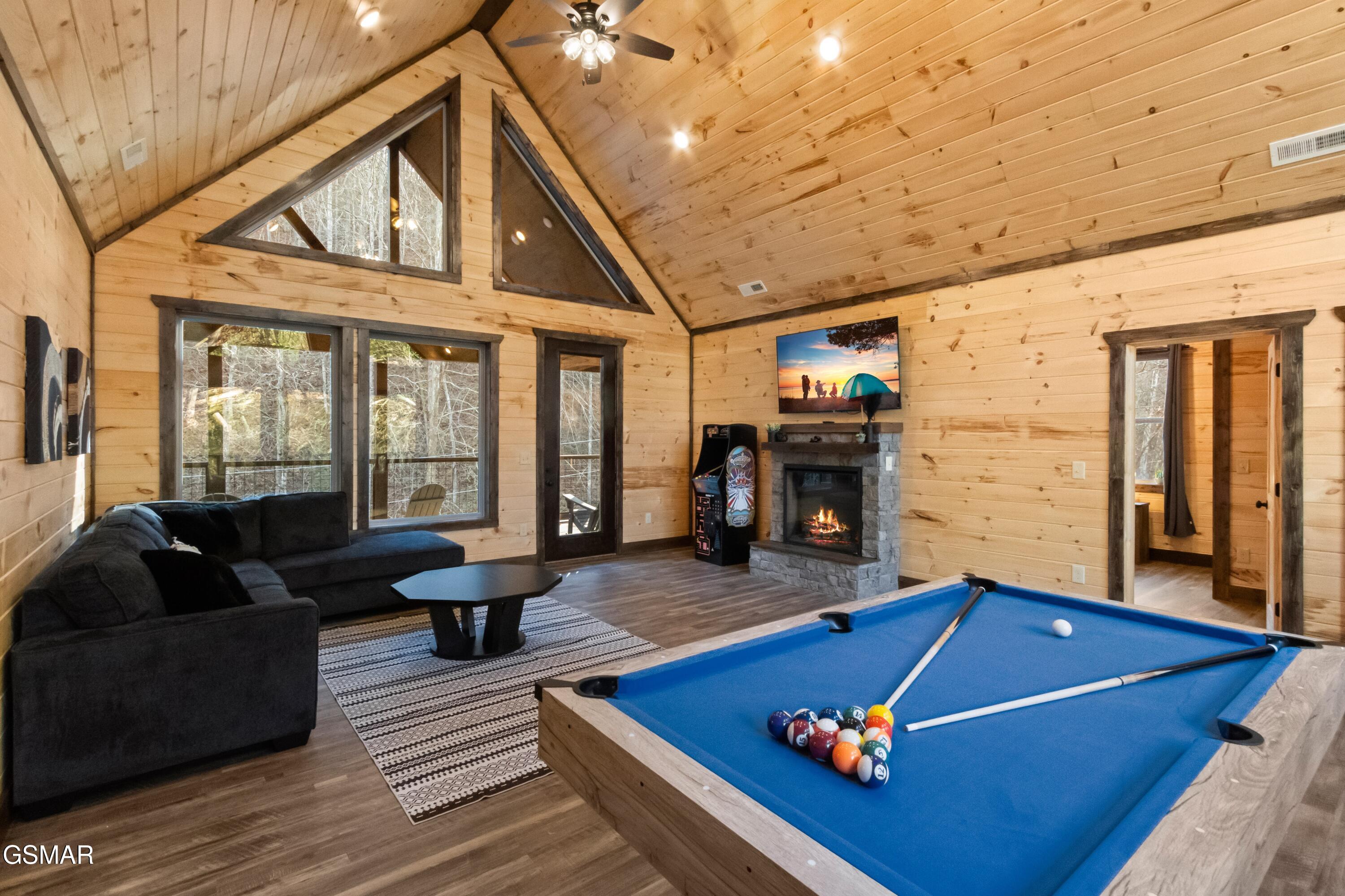 985 King Branch Road Sevierville TN 37876