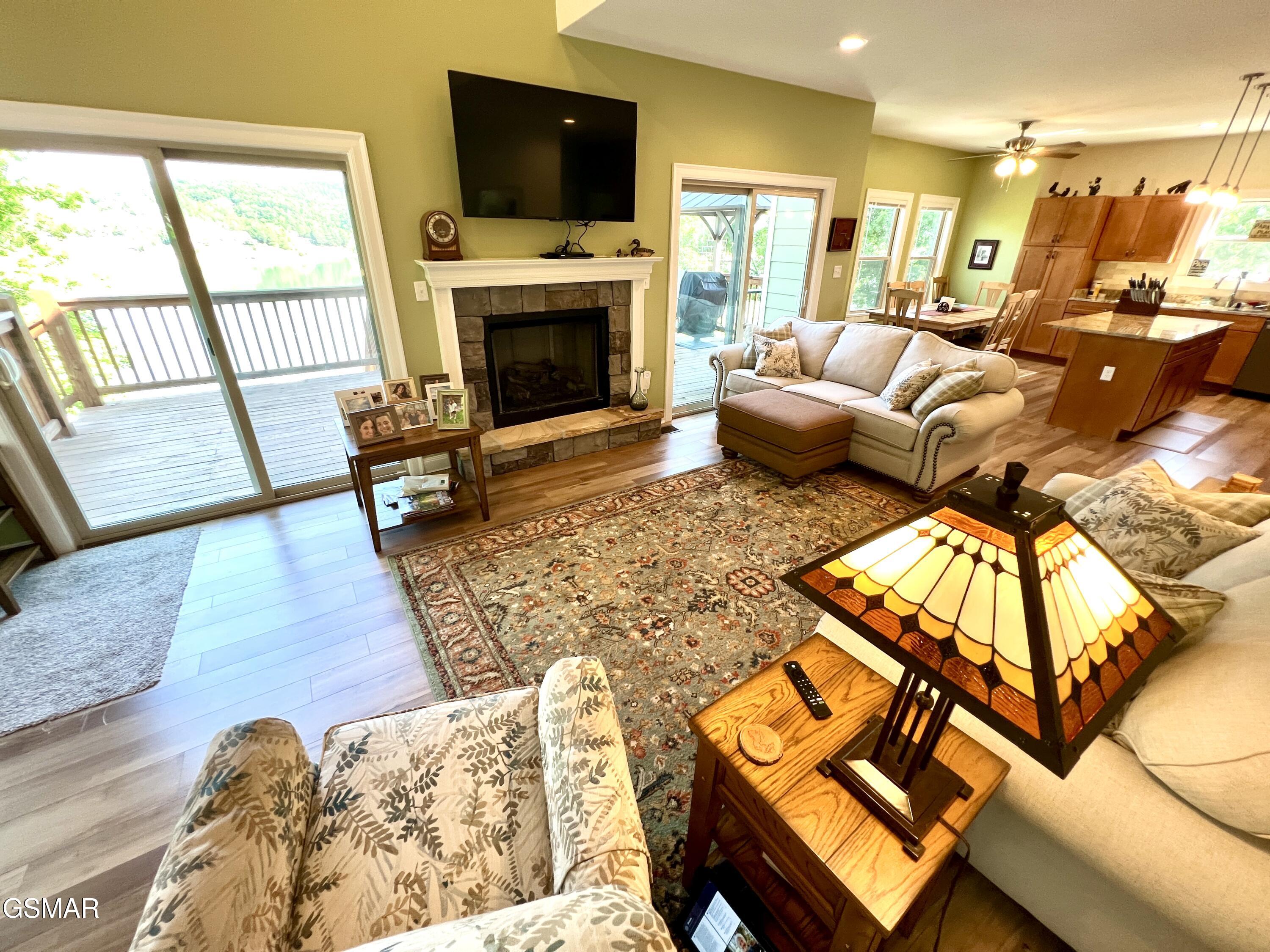 706 Fairgarden Circle Sevierville TN 37876