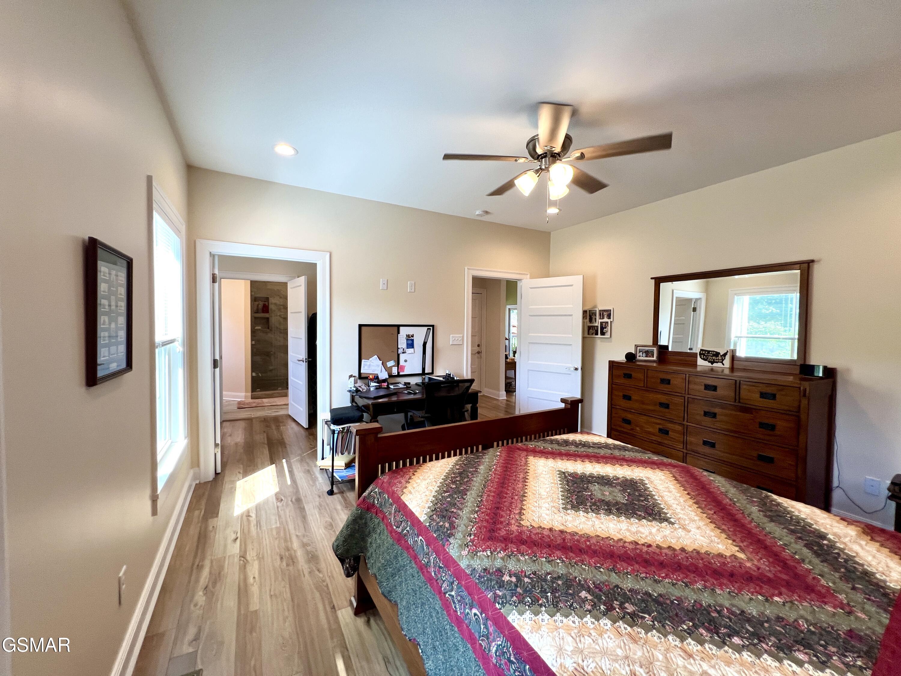 706 Fairgarden Circle Sevierville TN 37876