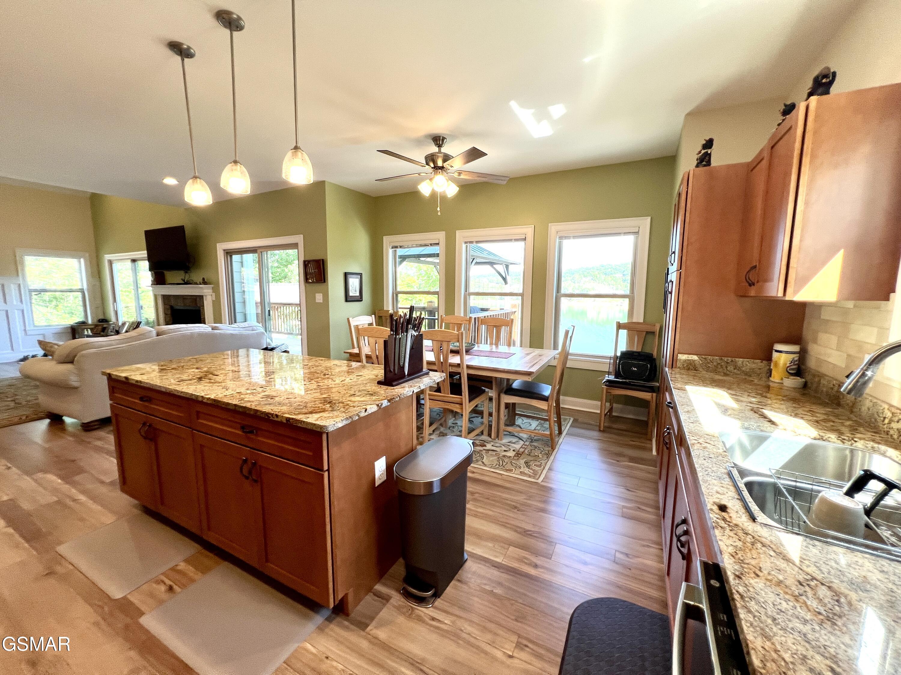 706 Fairgarden Circle Sevierville TN 37876