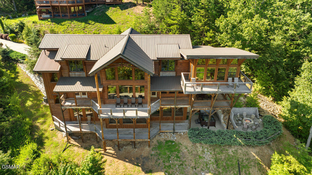 2470 Hackberry Drive Sevierville TN 37862