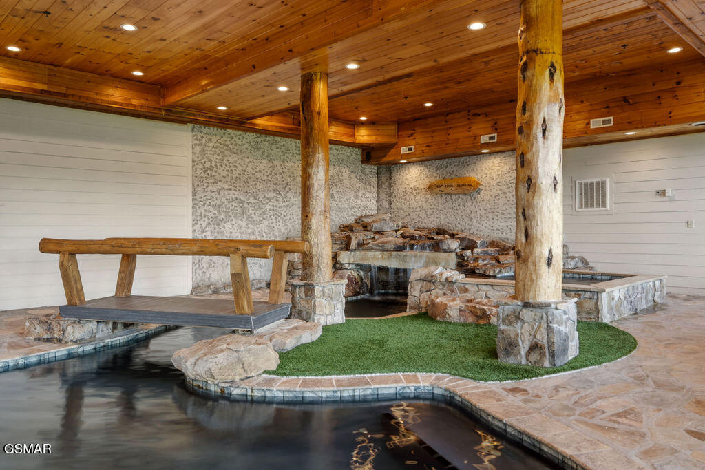 2470 Hackberry Drive Sevierville TN 37862
