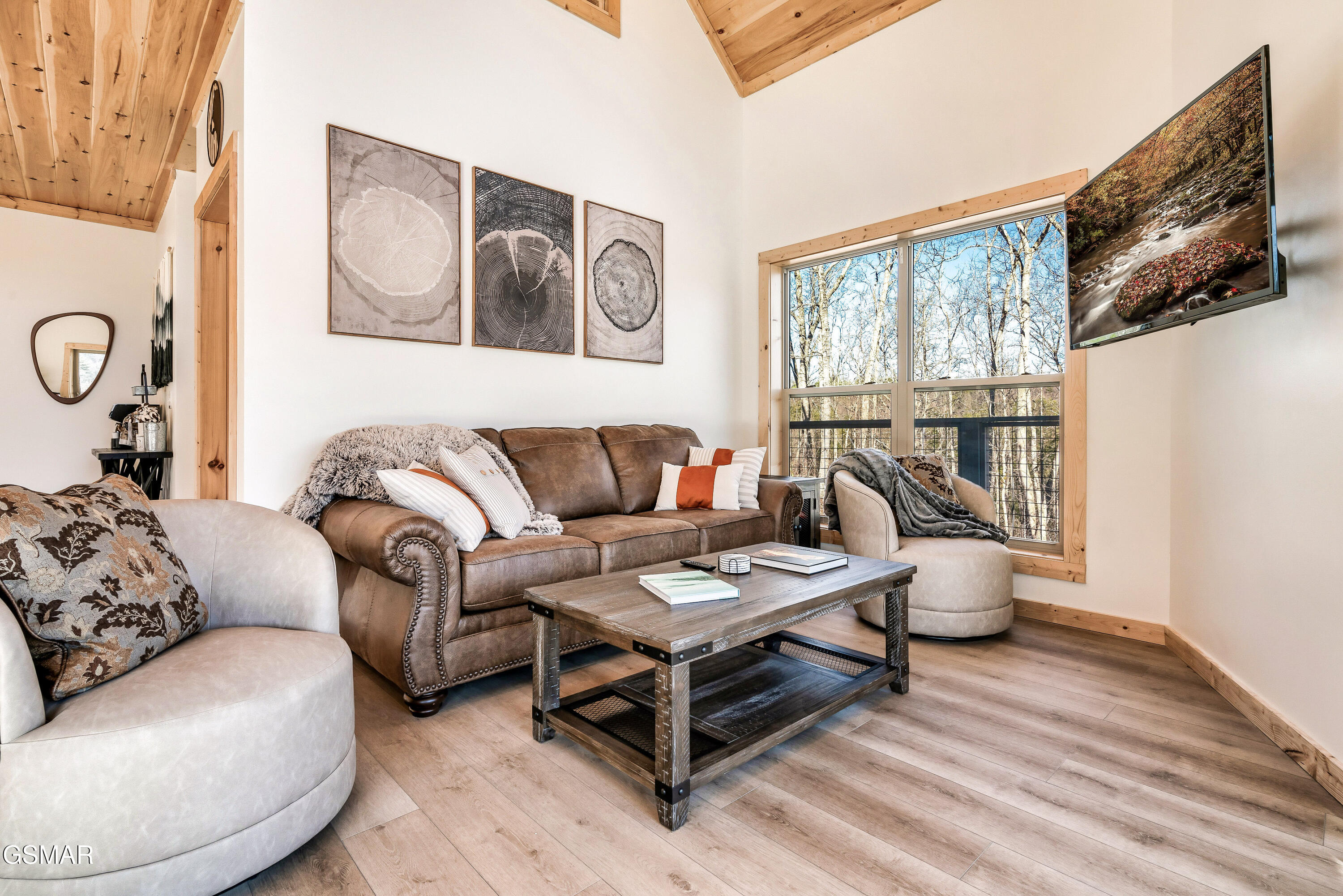 3138 Stepping Stone Drive Sevierville TN 37862