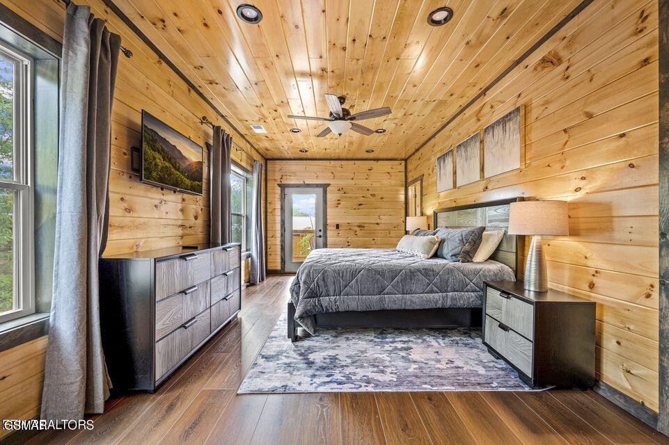 1864 Blue Tick Way Sevierville TN 37876