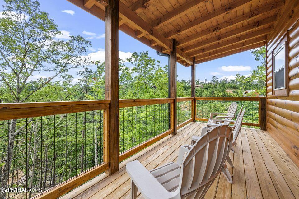 1864 Blue Tick Way Sevierville TN 37876