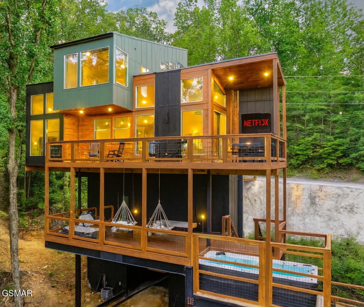 803 Big Bear Ridge Road Gatlinburg TN 37738