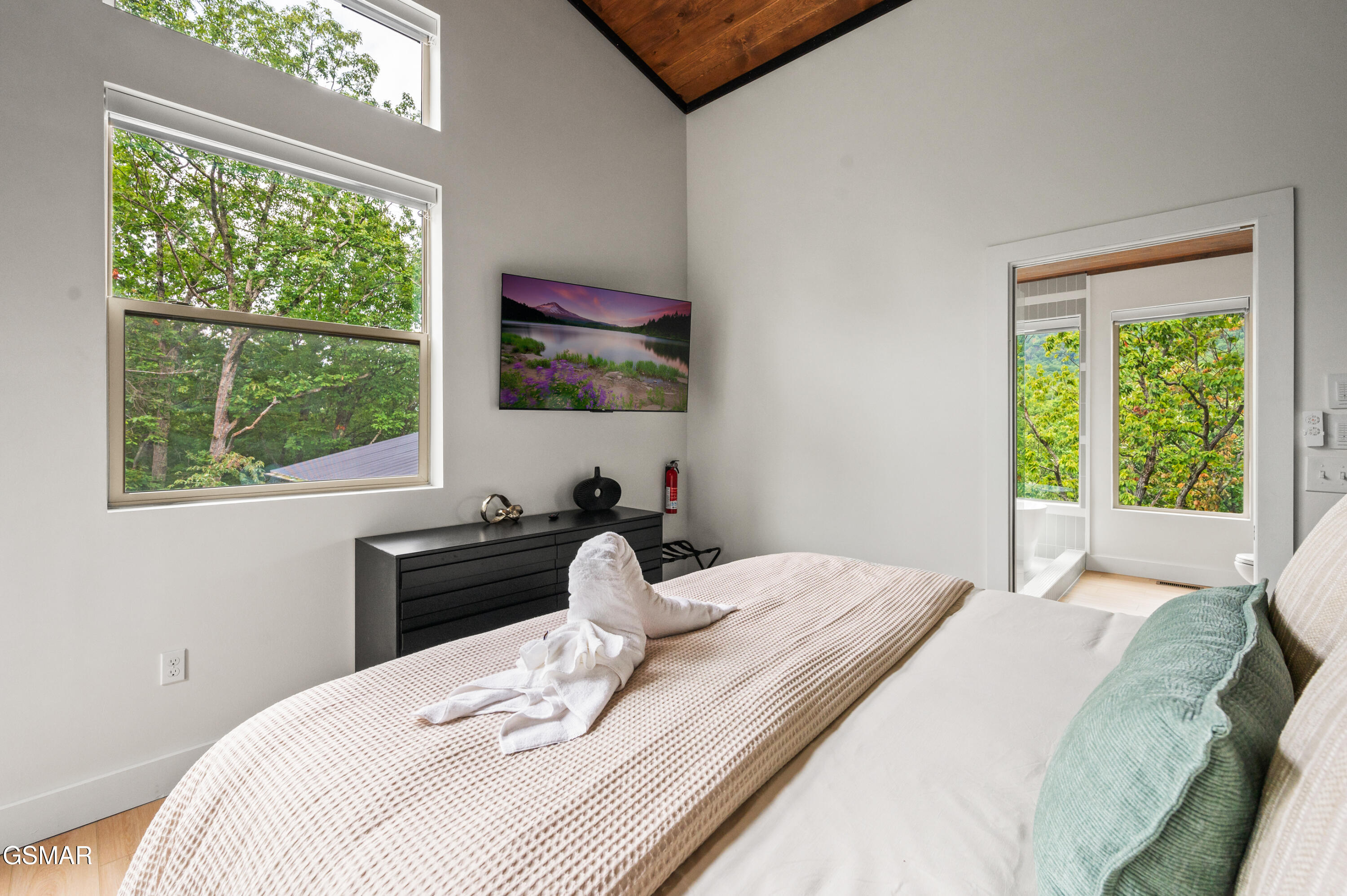 803 Big Bear Ridge Road Gatlinburg TN 37738
