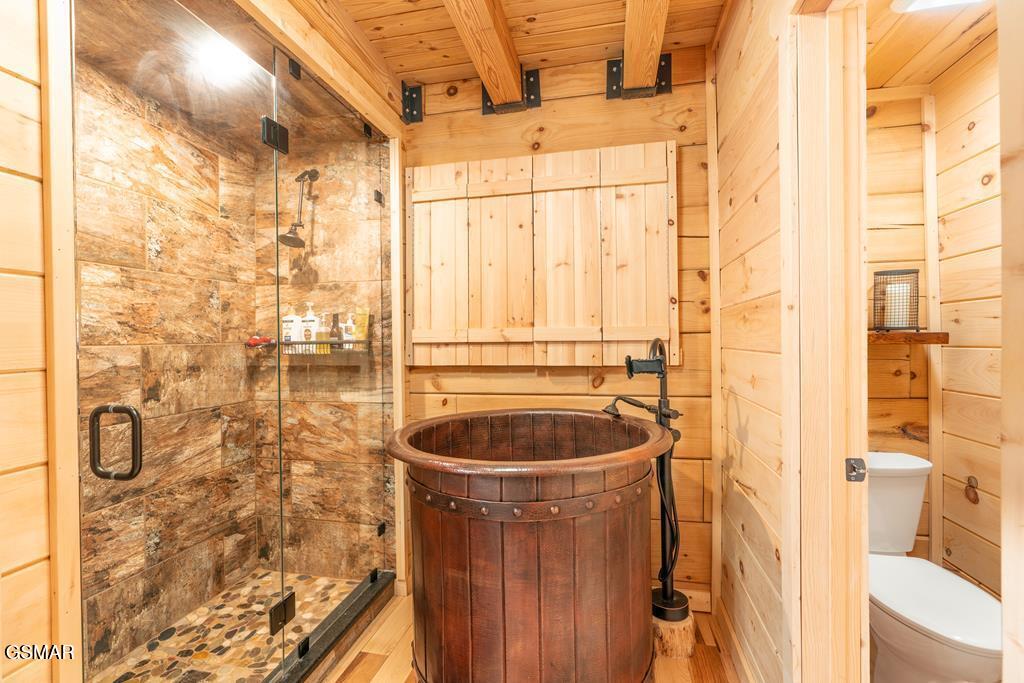 4015 Ravens Den Way Sevierville TN 37862