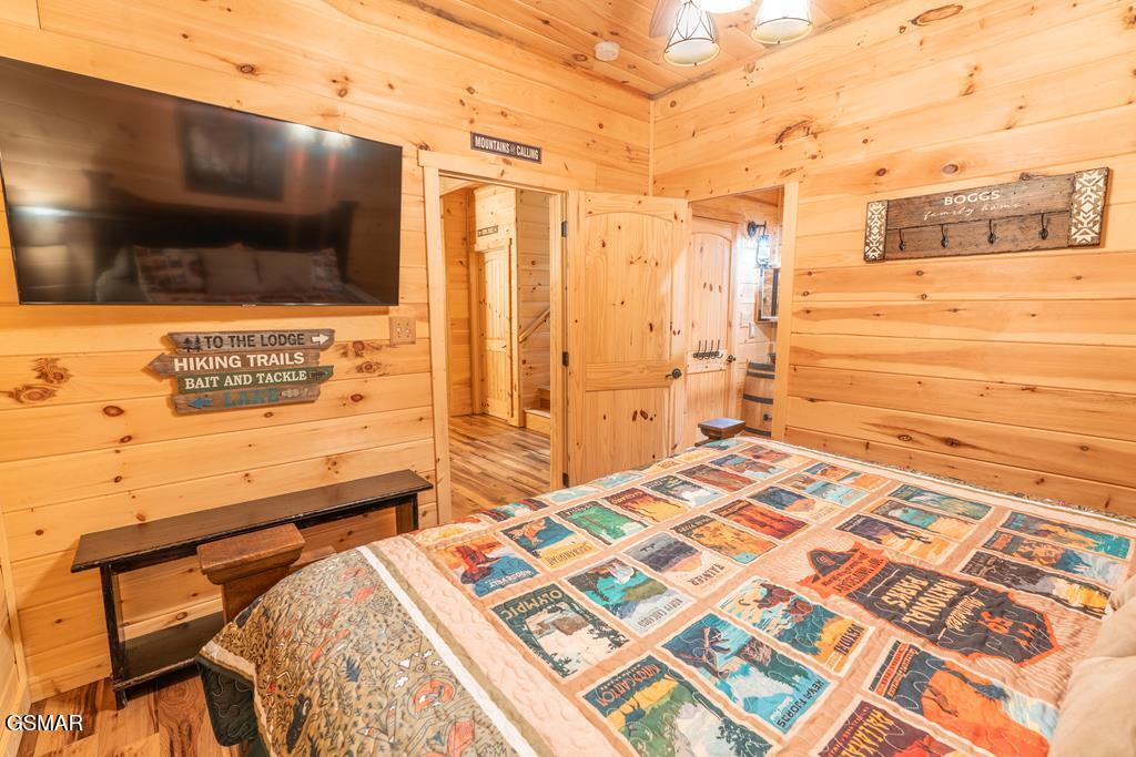 4015 Ravens Den Way Sevierville TN 37862