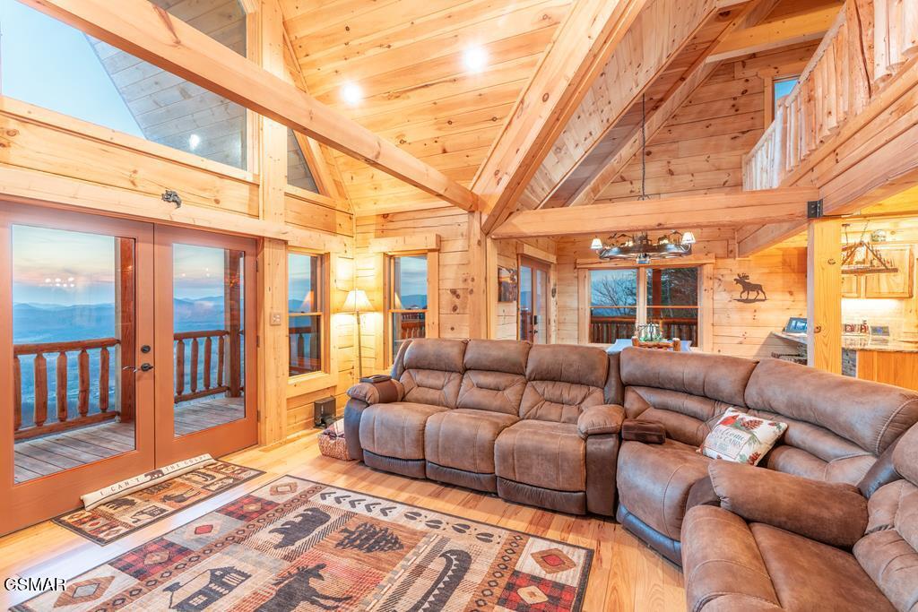4015 Ravens Den Way Sevierville TN 37862