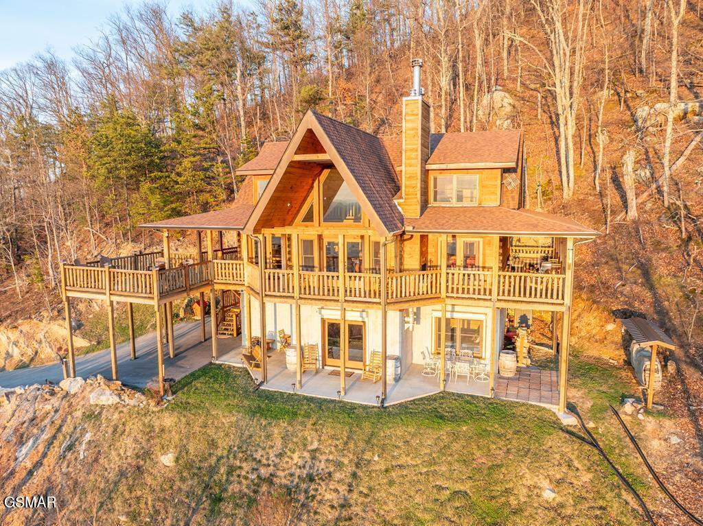 4015 Ravens Den Way Sevierville TN 37862