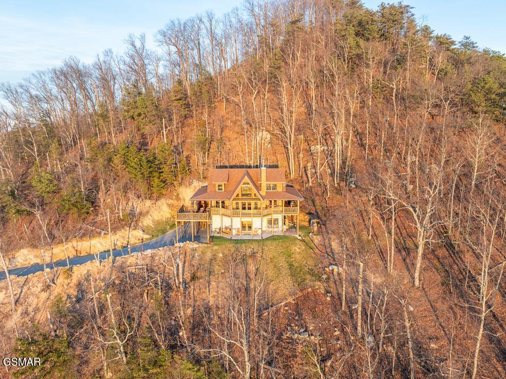 4015 Ravens Den Way Sevierville TN 37862