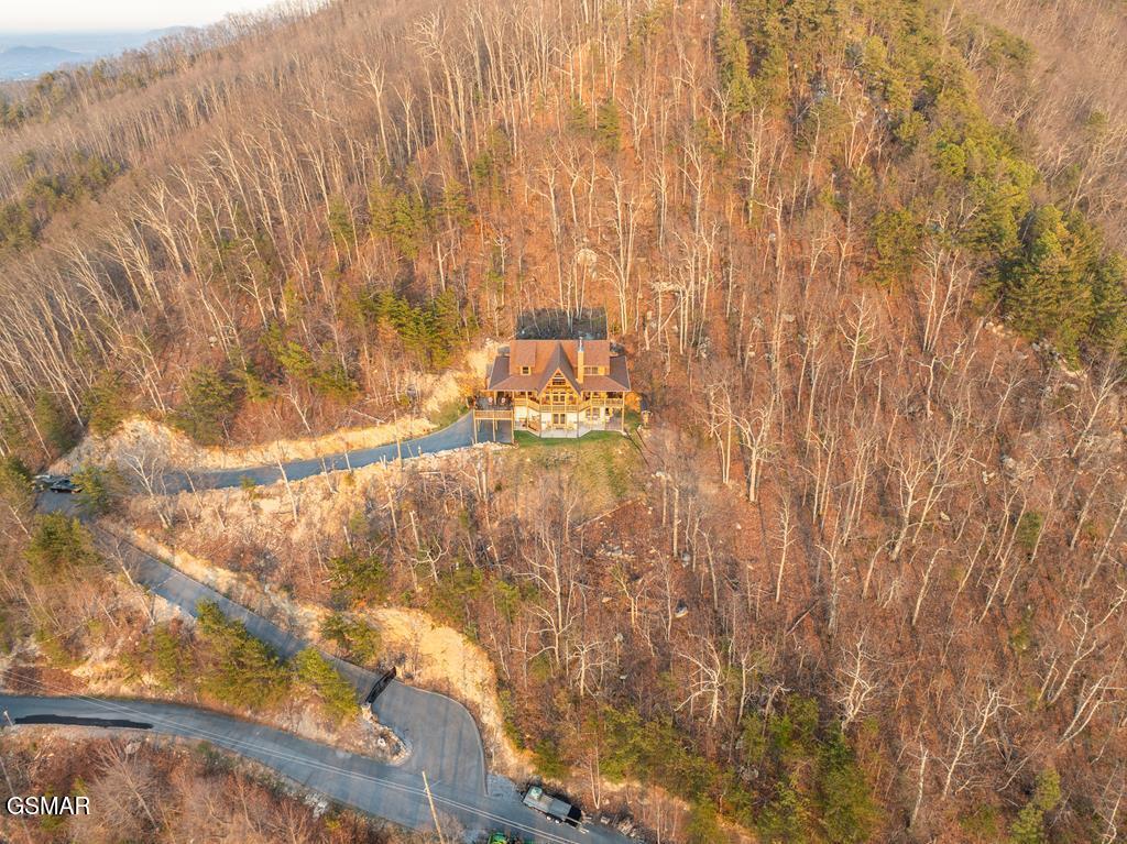 4015 Ravens Den Way Sevierville TN 37862
