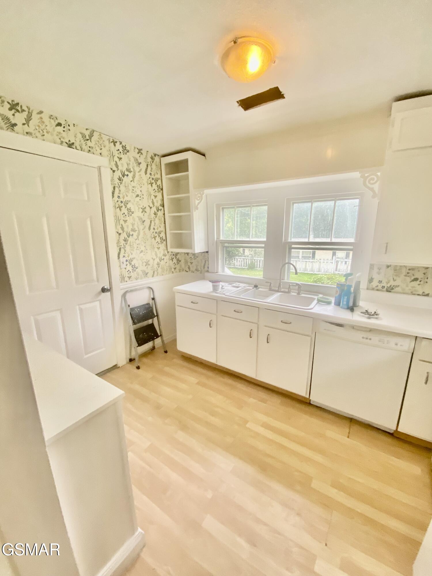 1825 Newman Town Road Sevierville TN 37862