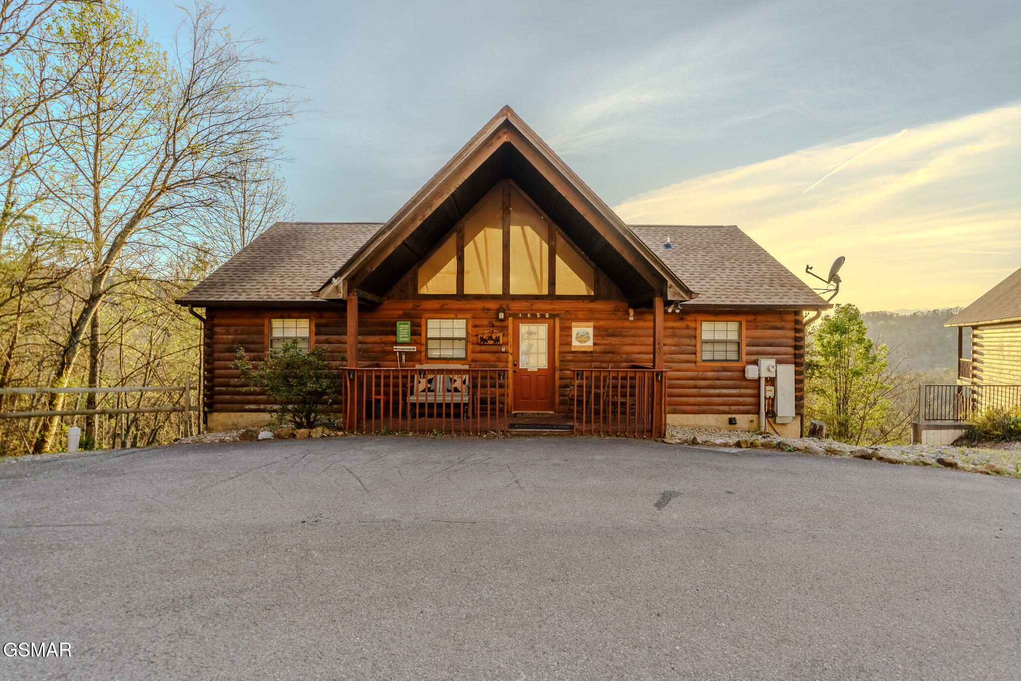 1650 Pinewood Way Sevierville TN 37862