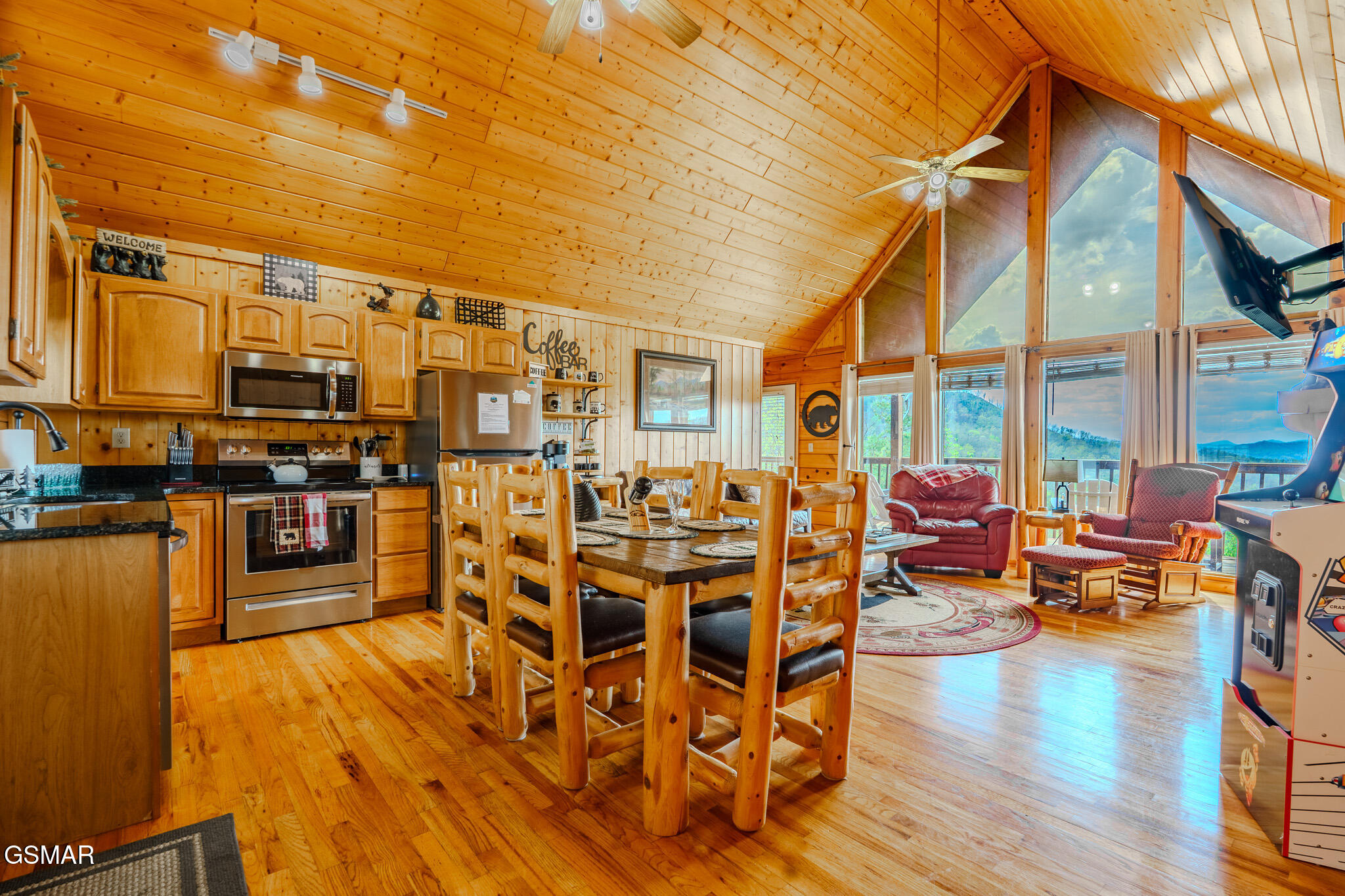 1650 Pinewood Way Sevierville TN 37862