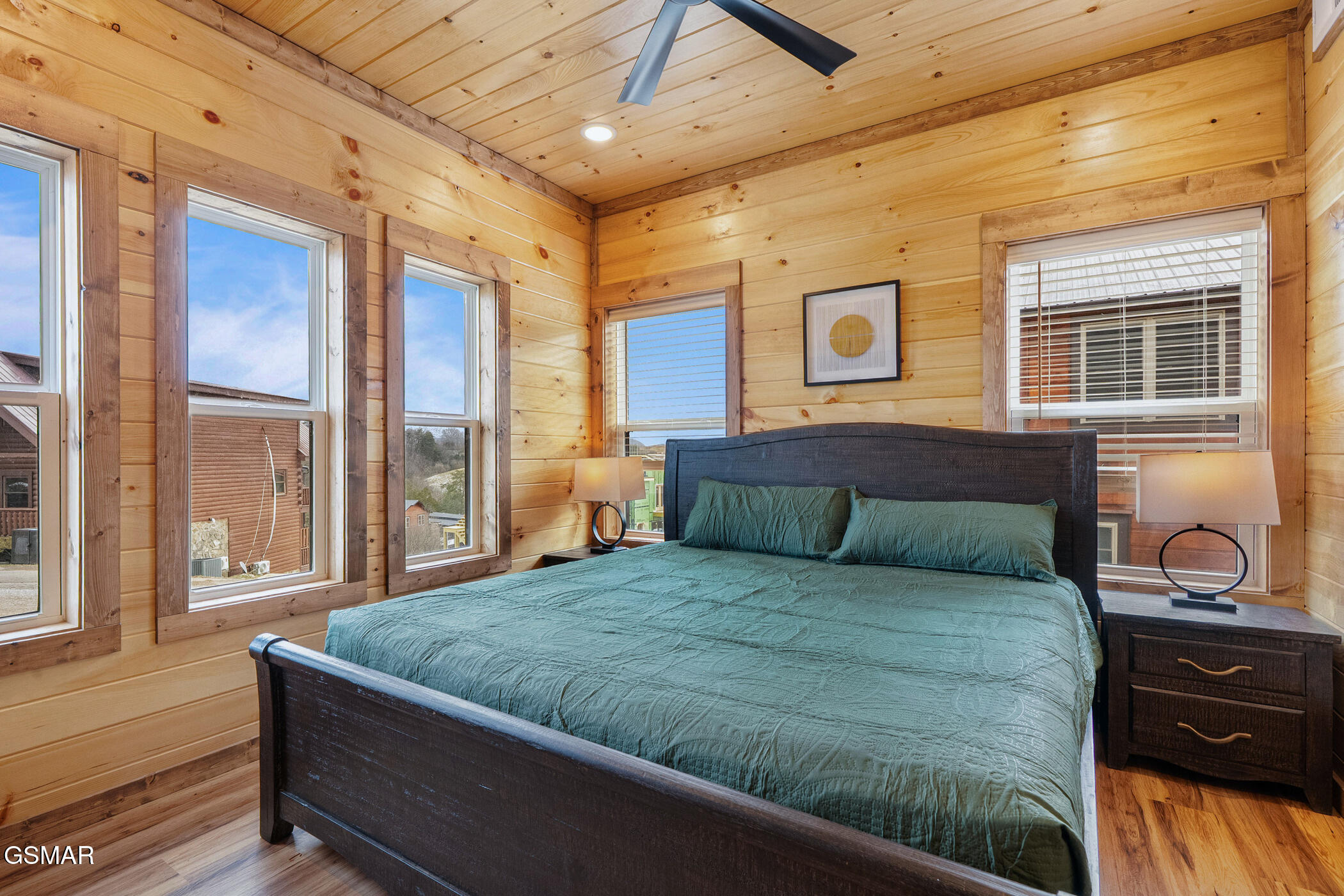 1568 Rainbow Ridge Way Sevierville TN 37862