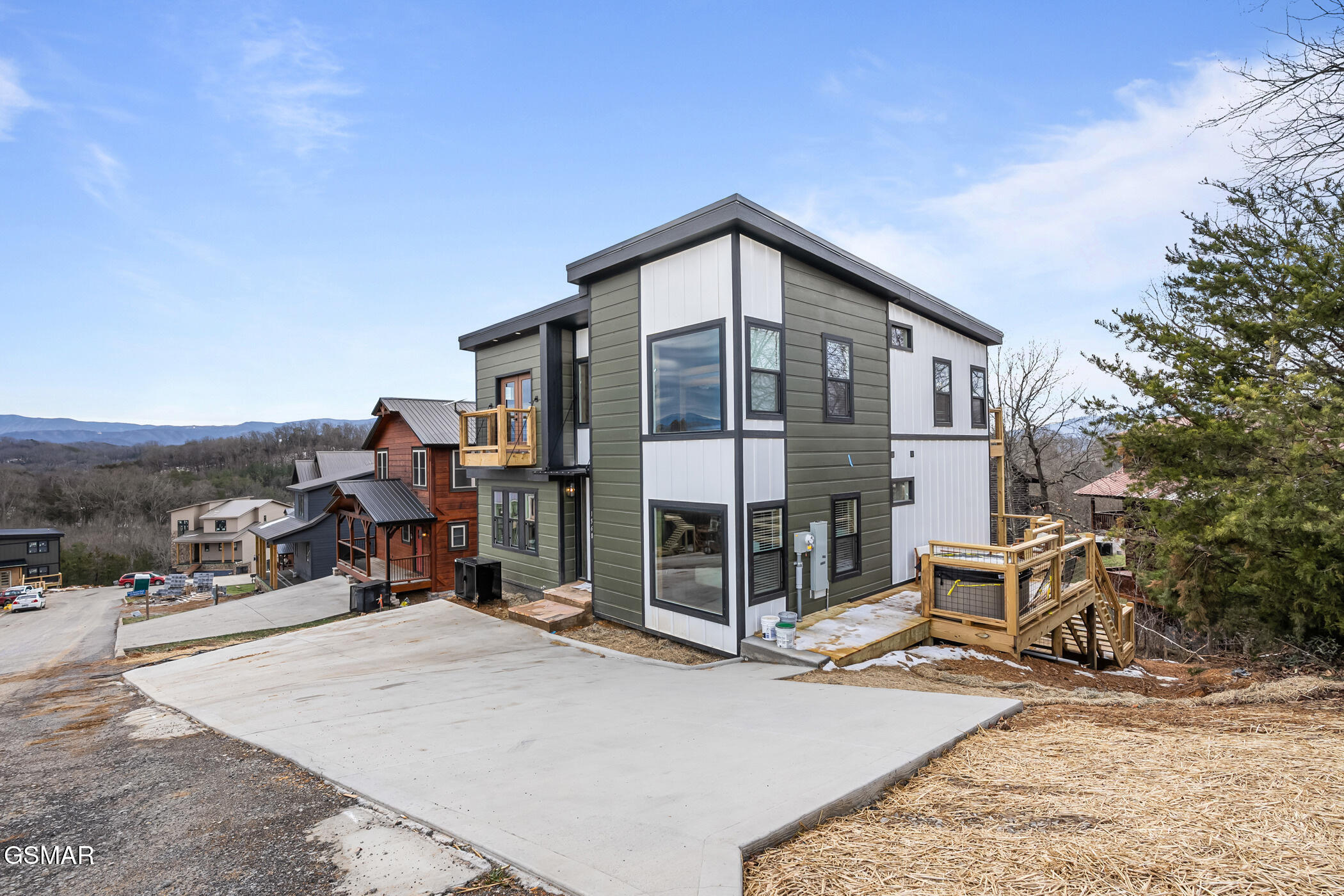 1568 Rainbow Ridge Way Sevierville TN 37862