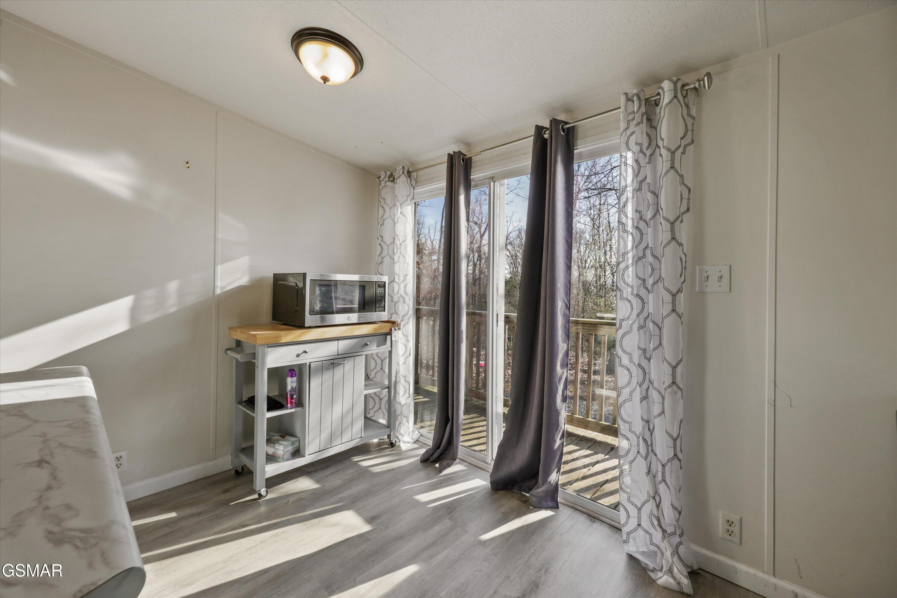 1729 Walnut Hill Lane Sevierville TN 37876