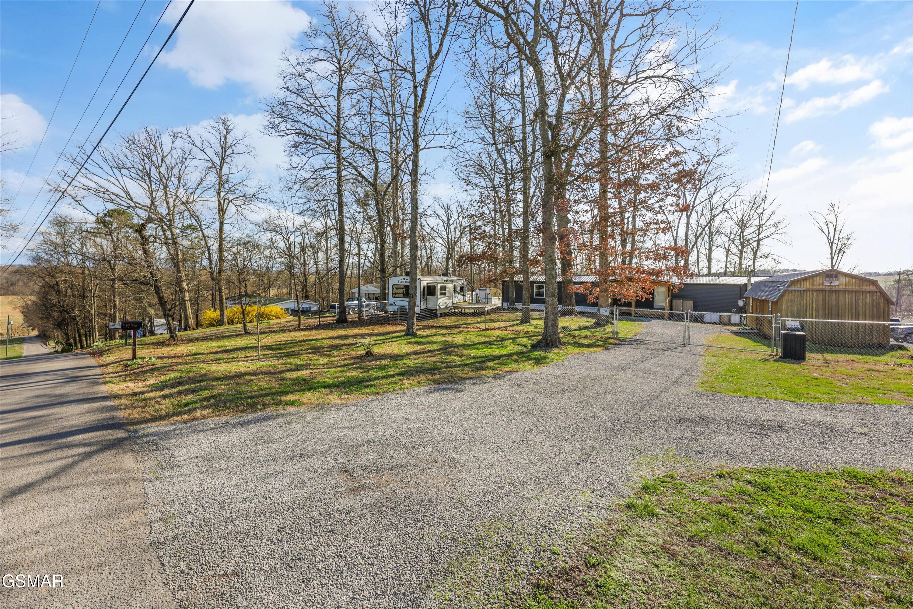 1729 Walnut Hill Lane Sevierville TN 37876