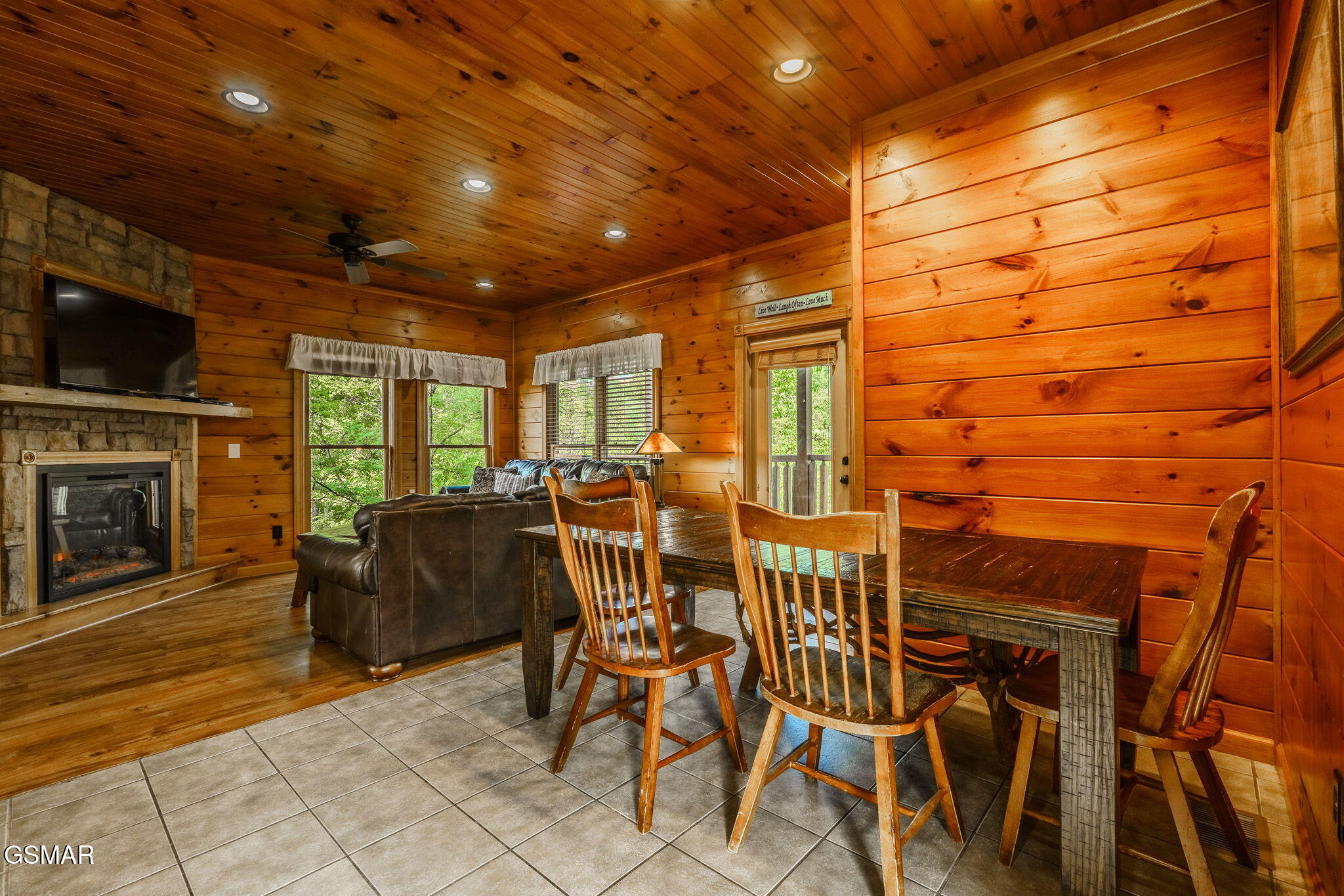 830 Great Smoky Way Gatlinburg TN 37738