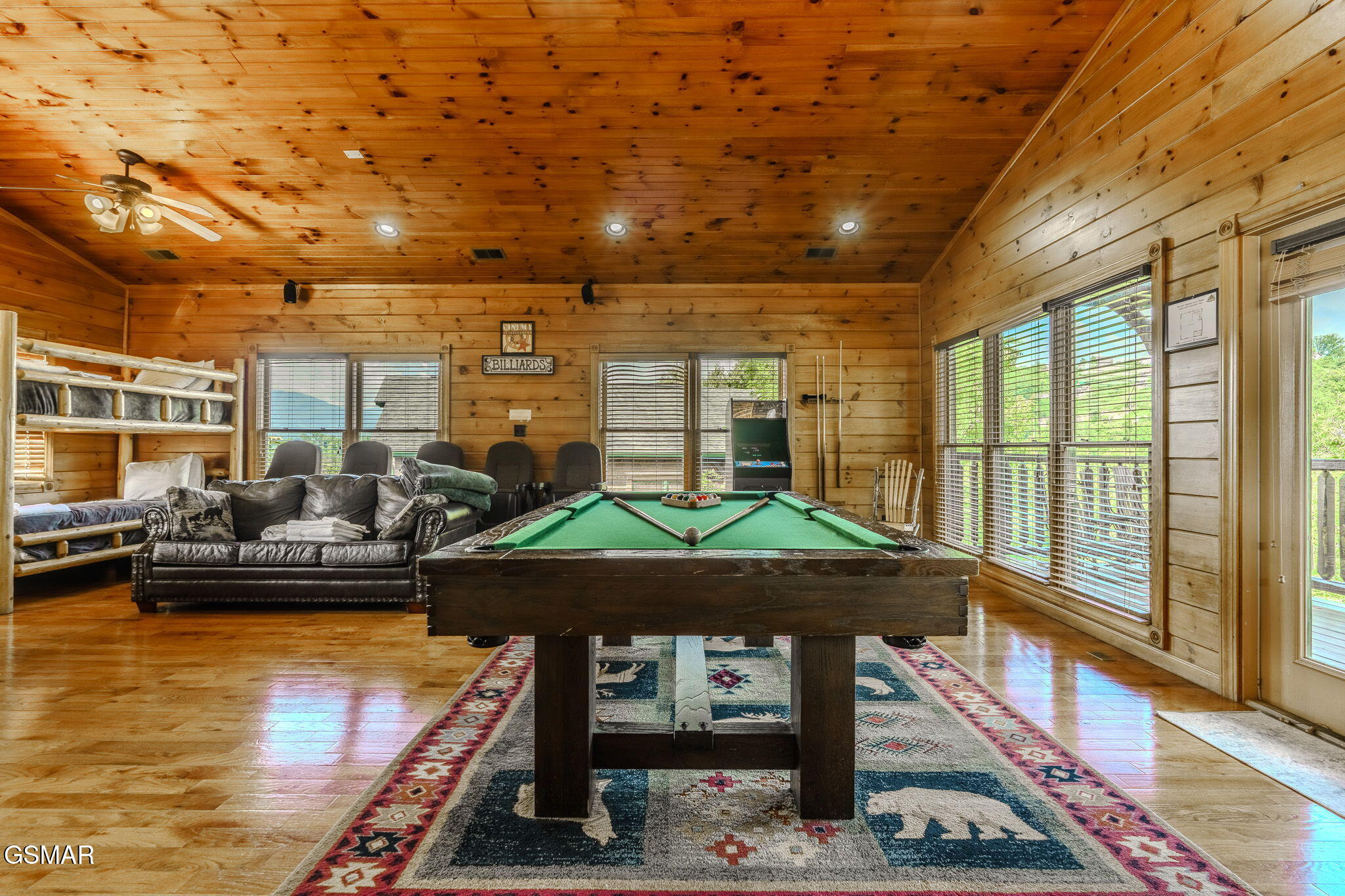 830 Great Smoky Way Gatlinburg TN 37738