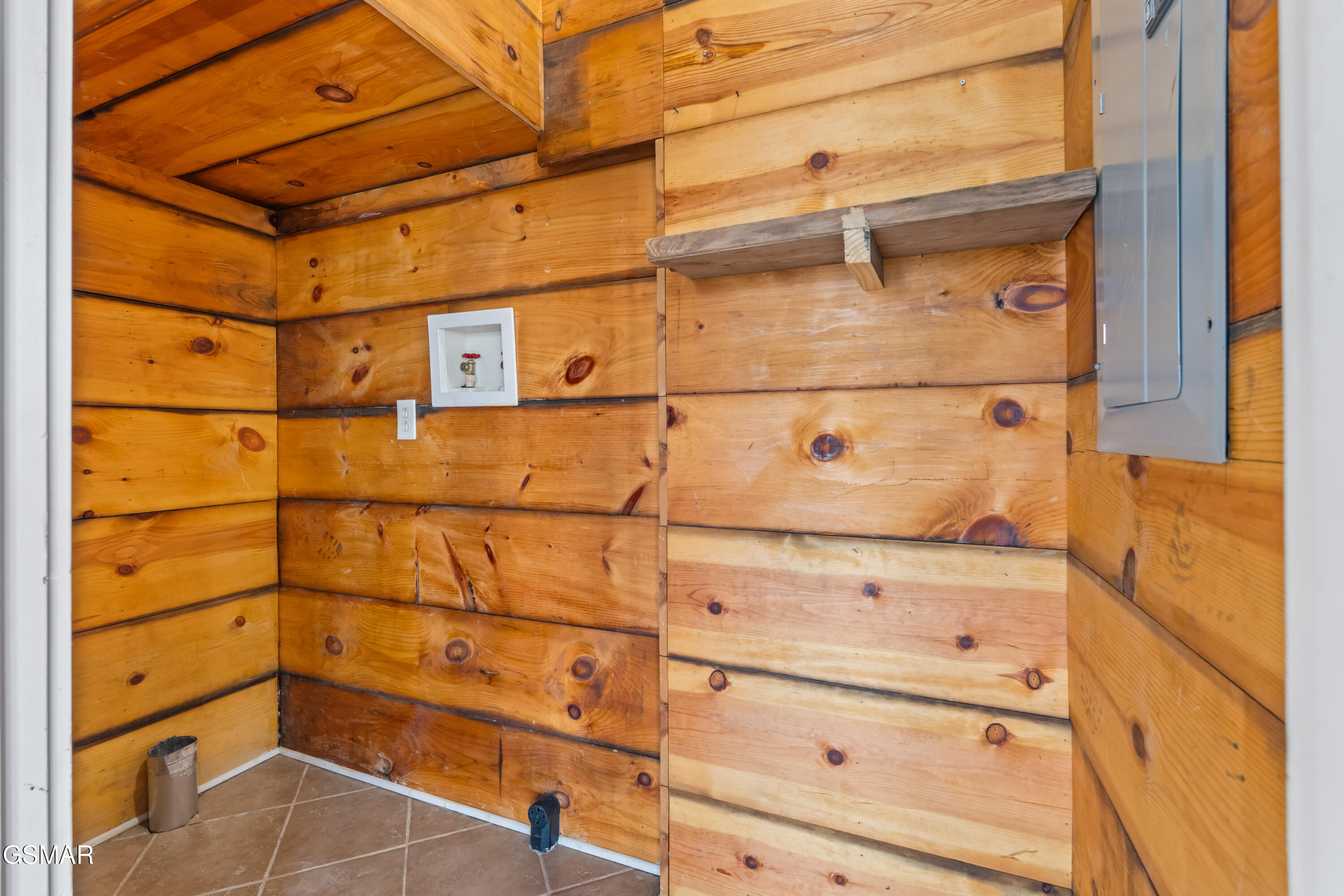 4224 S Boogertown Road Sevierville TN 37876