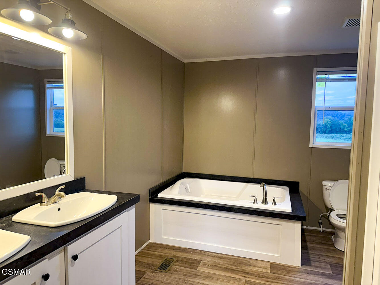 1555 River Path Morristown TN 37813