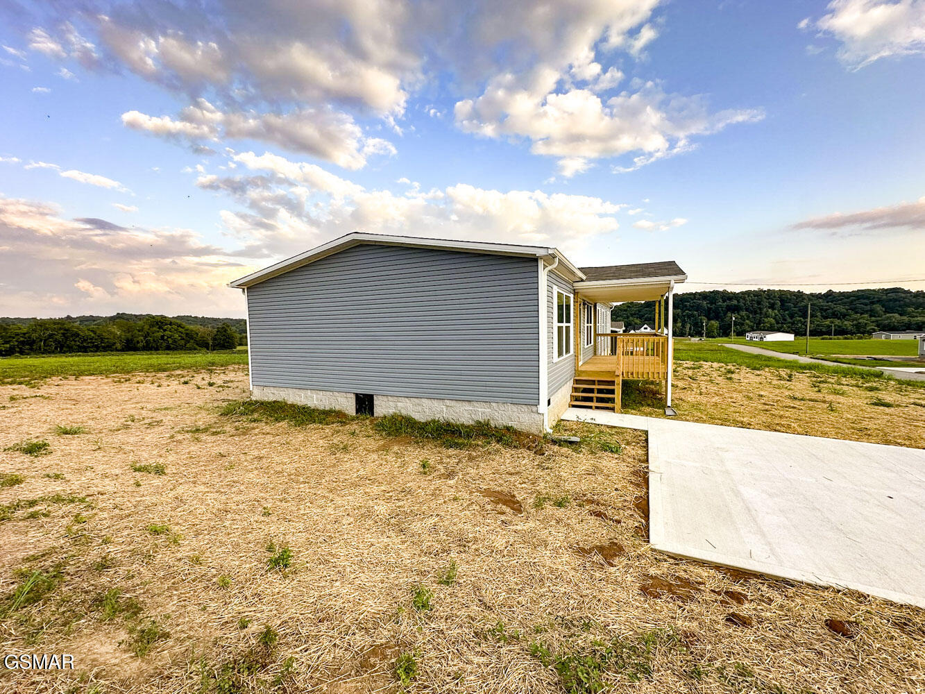 1555 River Path Morristown TN 37813