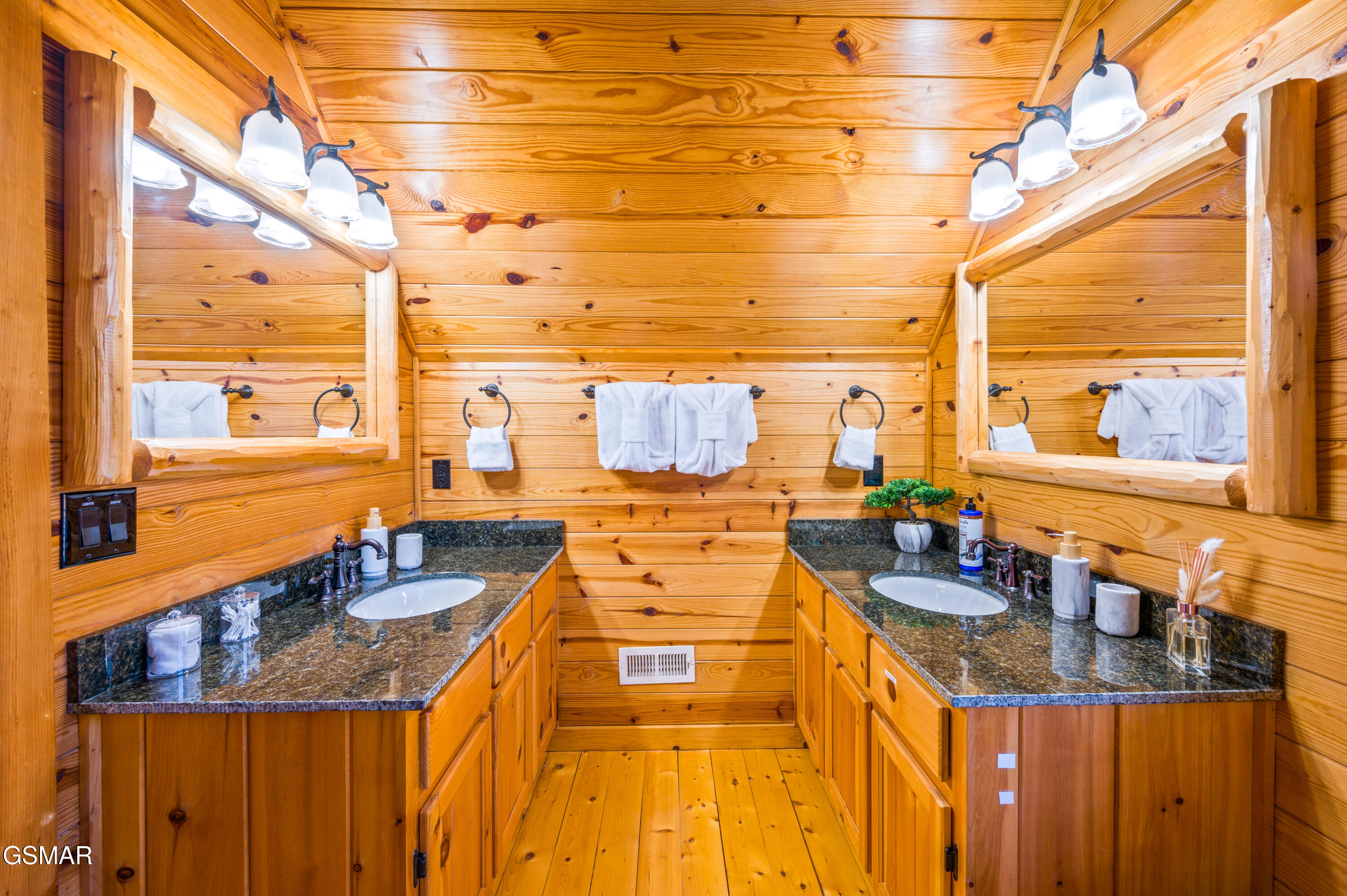 139 White Oak Resort Way Gatlinburg TN 37738