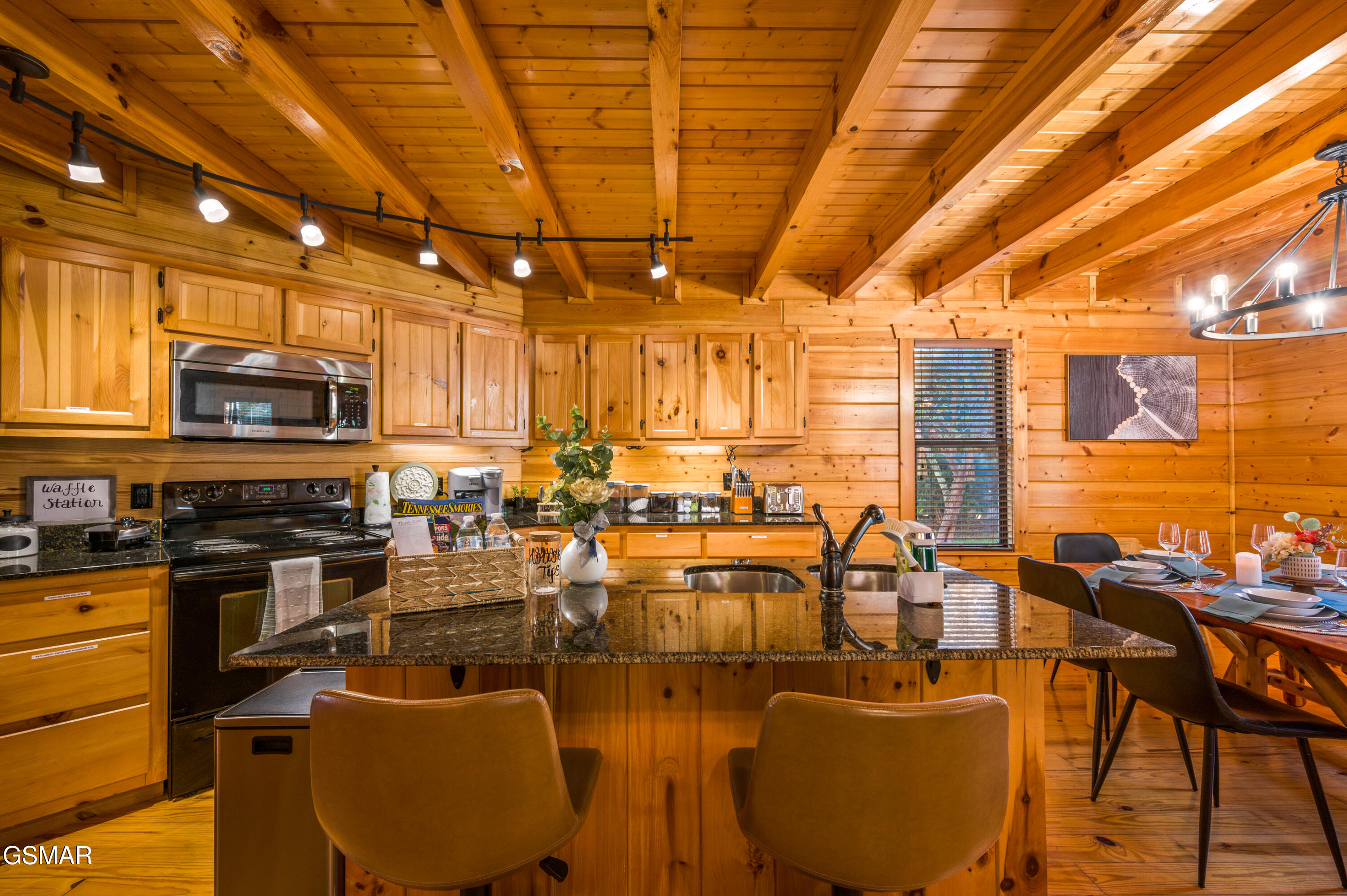 139 White Oak Resort Way Gatlinburg TN 37738