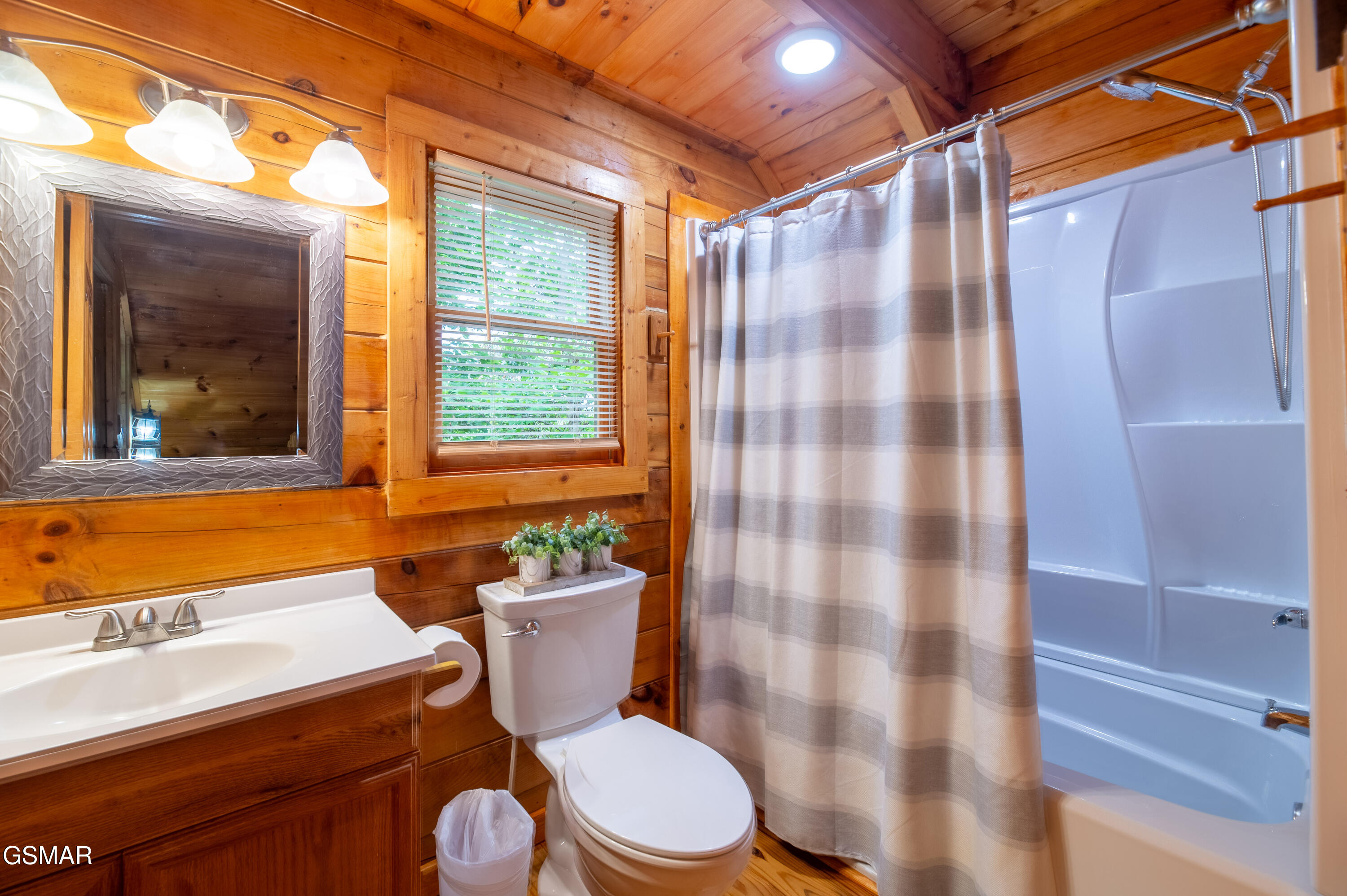 4186 Evans Chapel Road Sevierville TN 37876