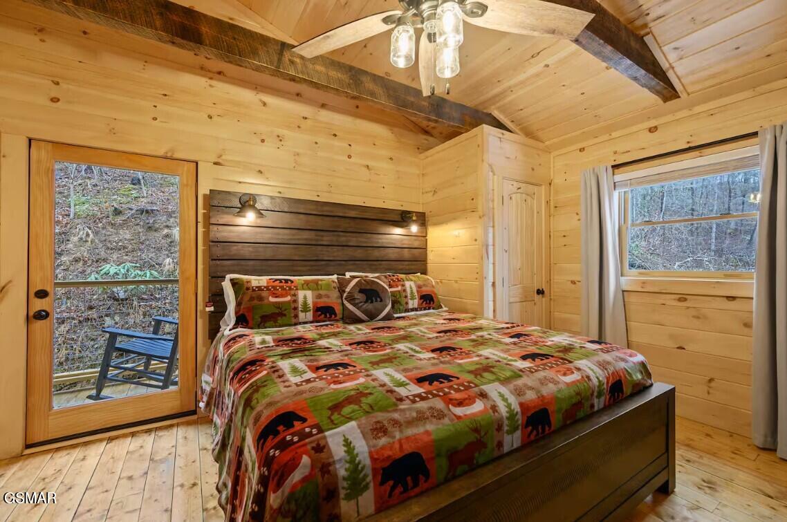 709 Spring Drive Gatlinburg TN 37738