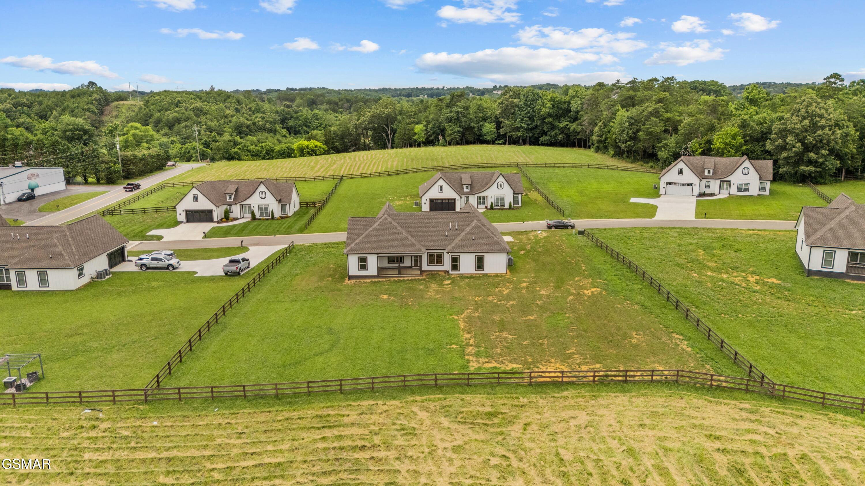 2410 Iron Forge Way Sevierville TN 37876