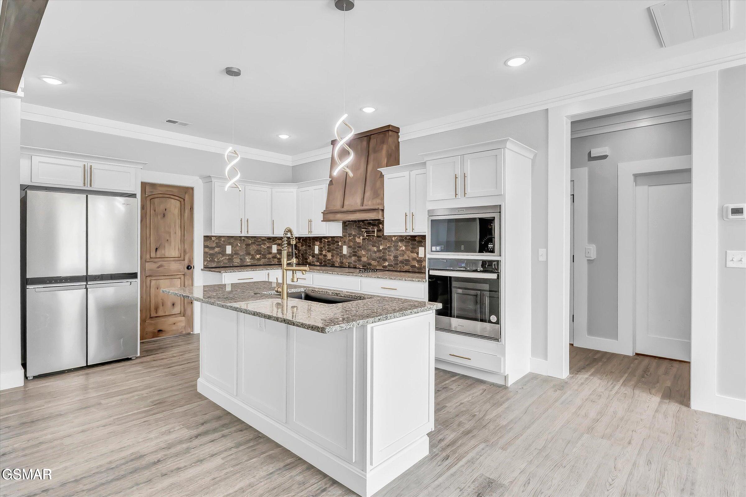 2410 Iron Forge Way Sevierville TN 37876