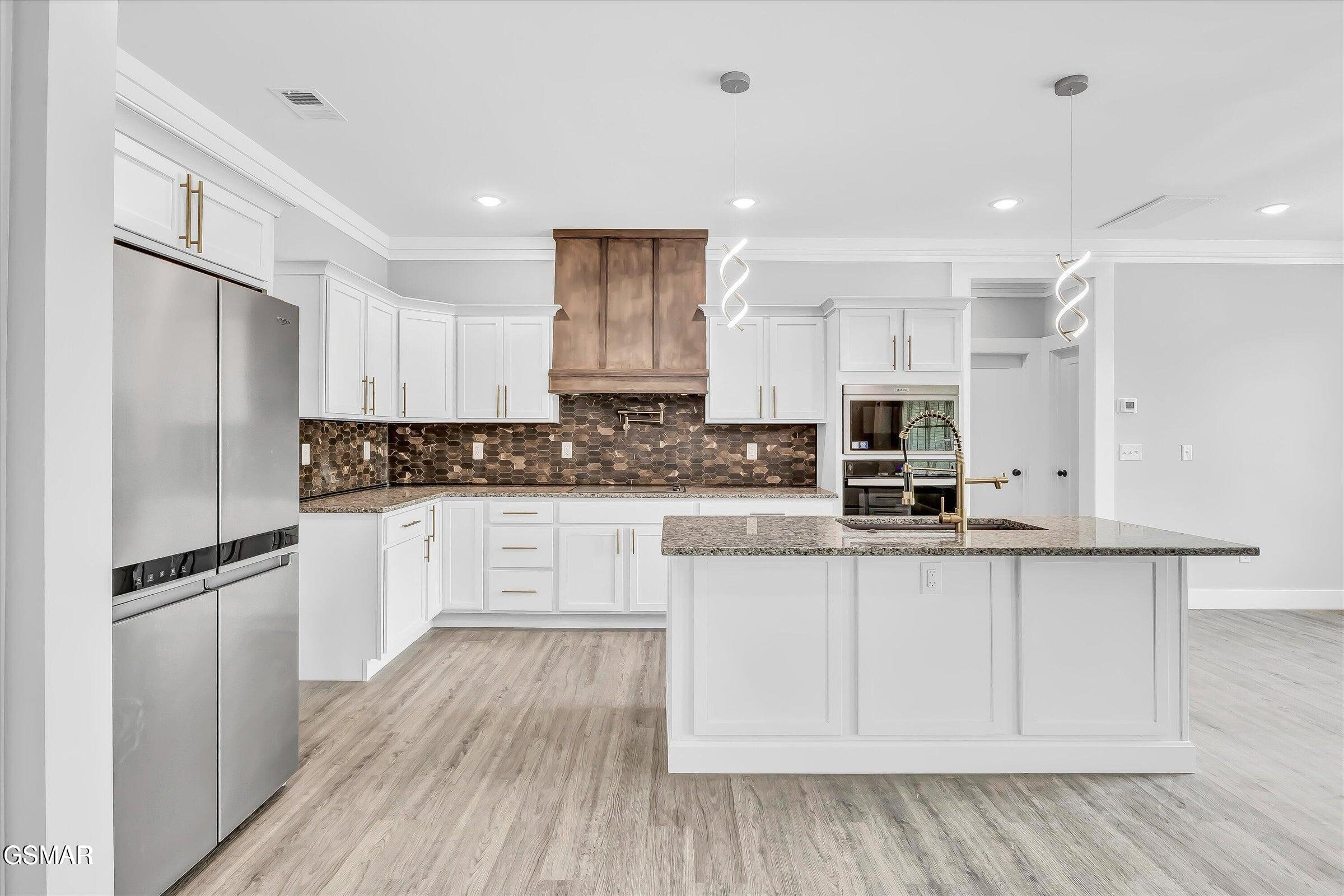 2410 Iron Forge Way Sevierville TN 37876