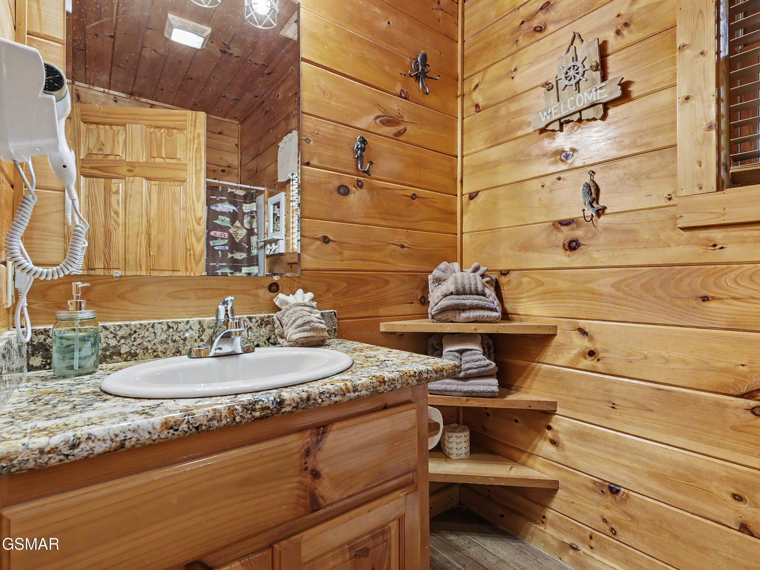 1944 E Mountain Way Sevierville TN 37876