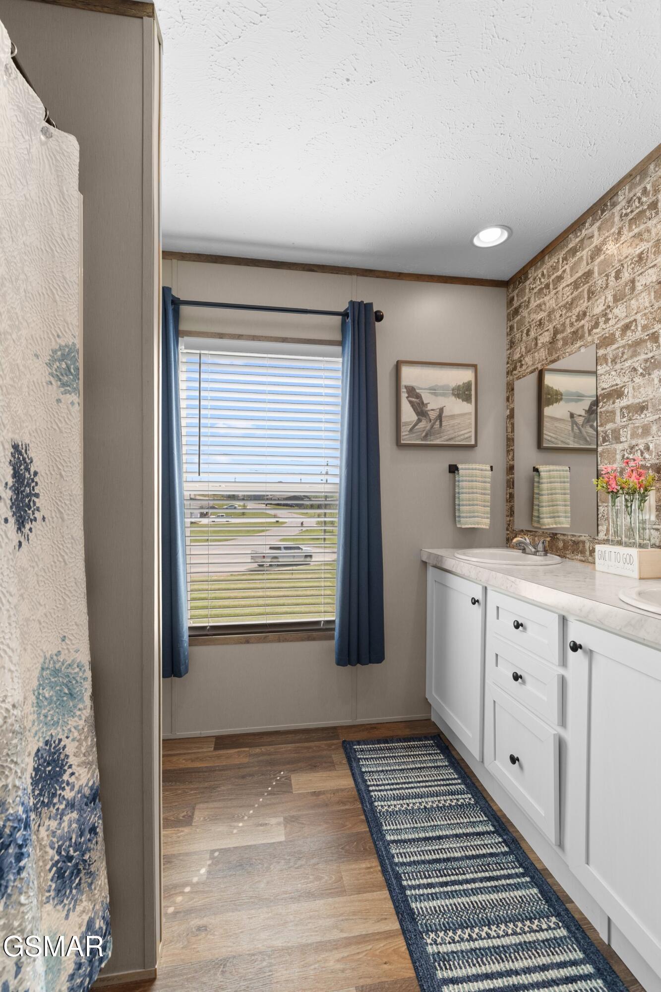 405 Barry Cove Dandridge TN 37725
