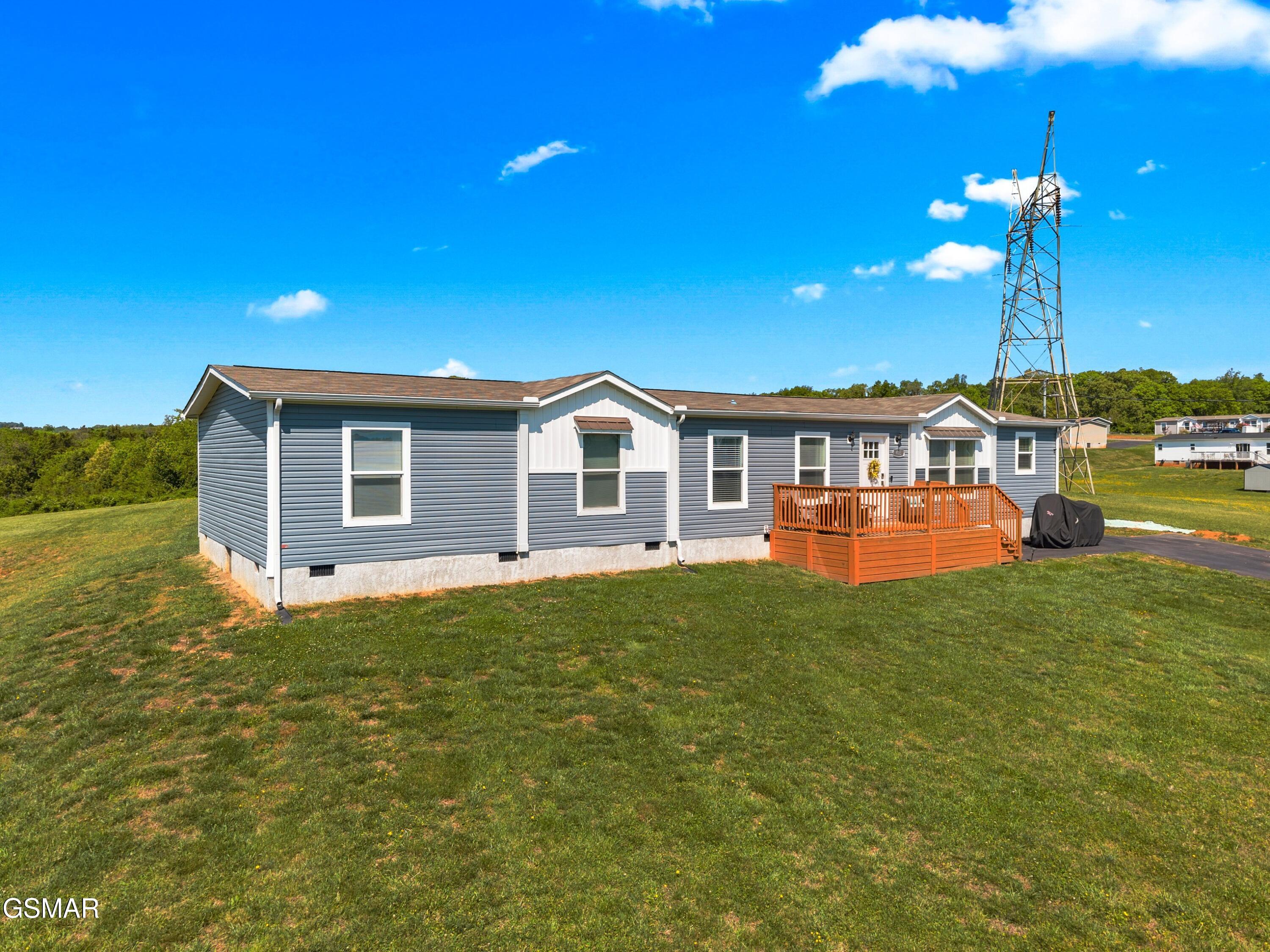 405 Barry Cove Dandridge TN 37725