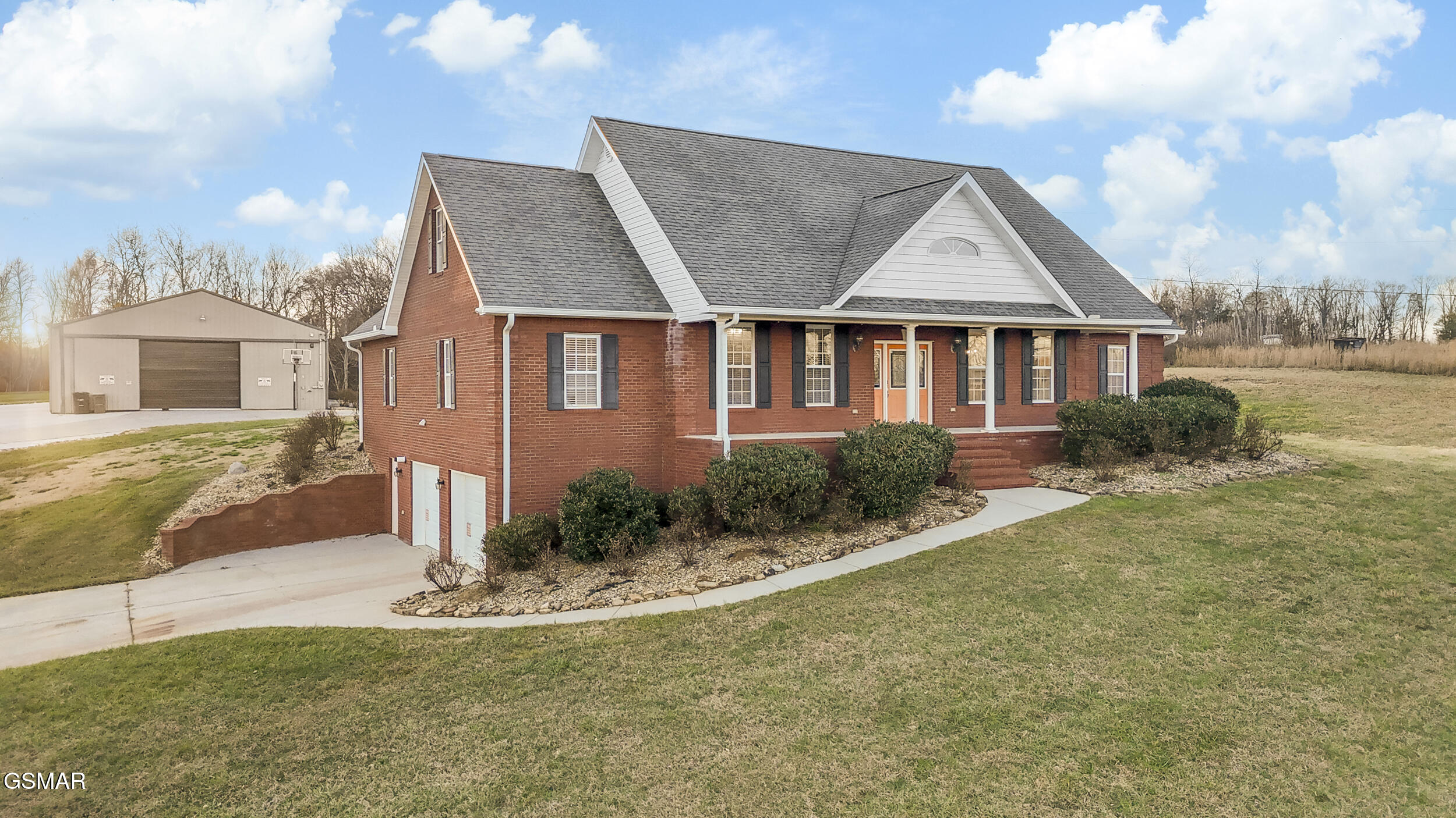 3017 Hardy Road White Pine TN 37890