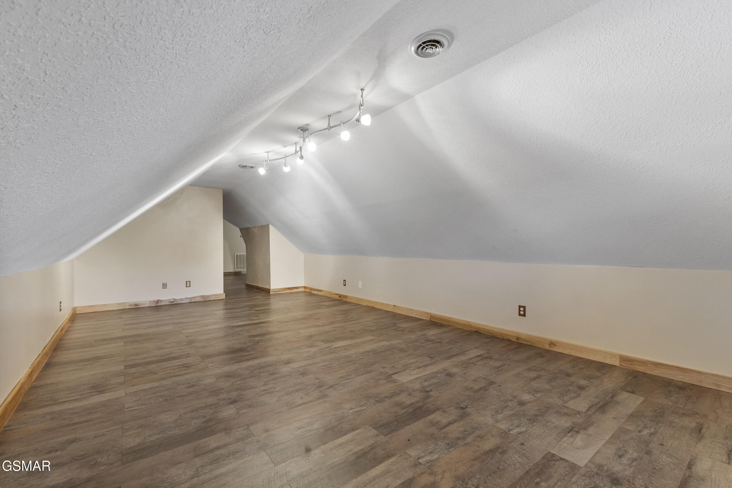 3017 Hardy Road White Pine TN 37890