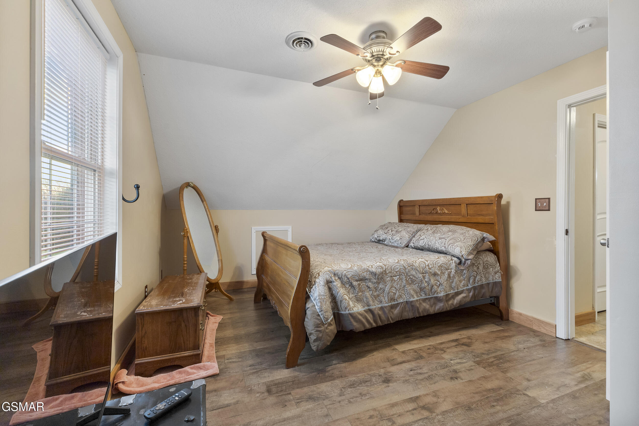 3017 Hardy Road White Pine TN 37890