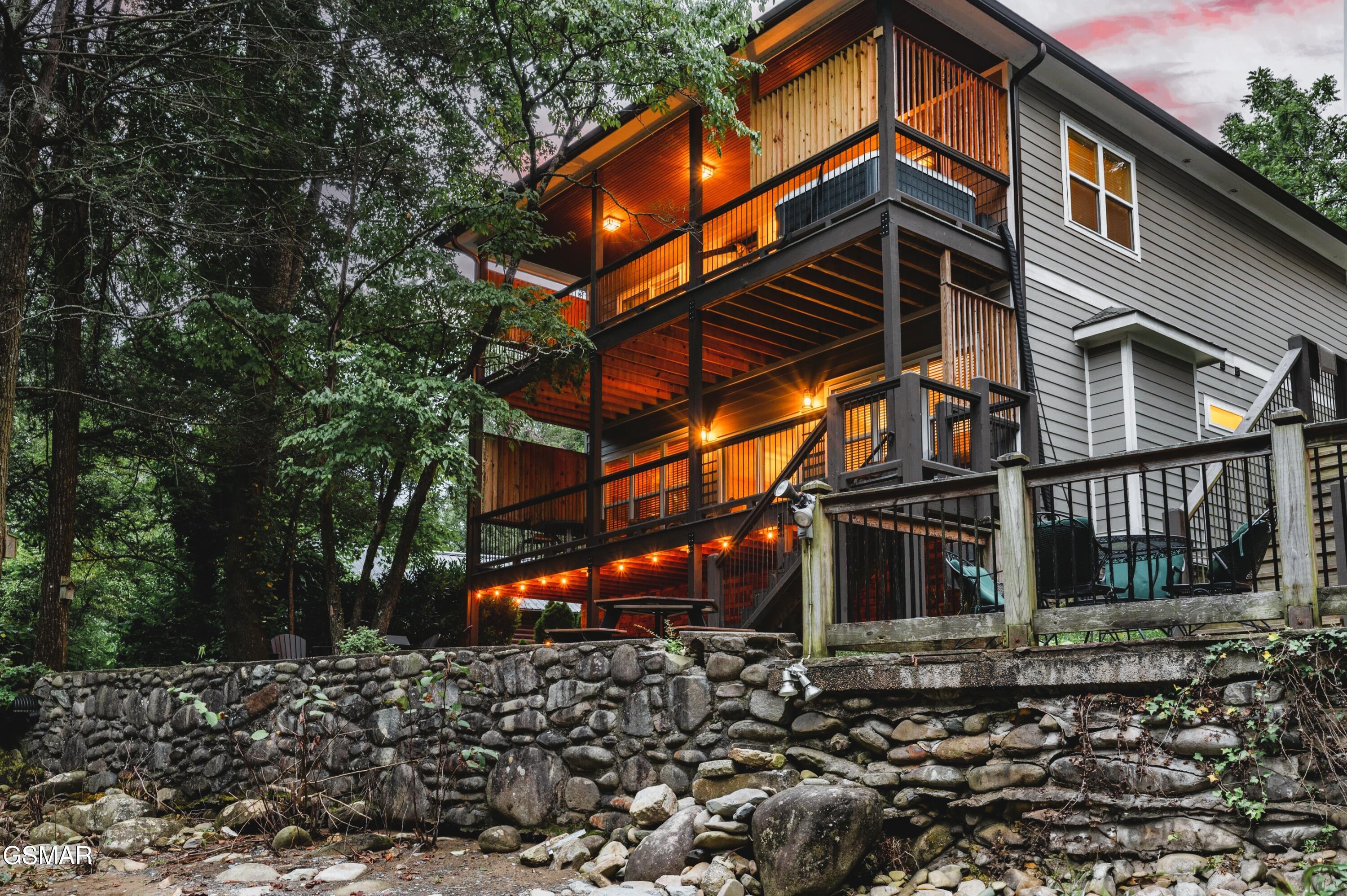 510 Hemlock Street Gatlinburg TN 37738