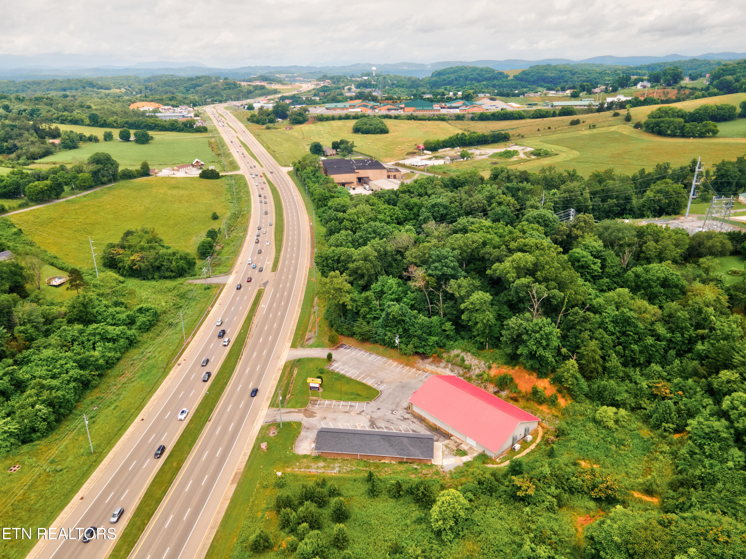 2560 Winfield Dunn Parkway Kodak TN 37764