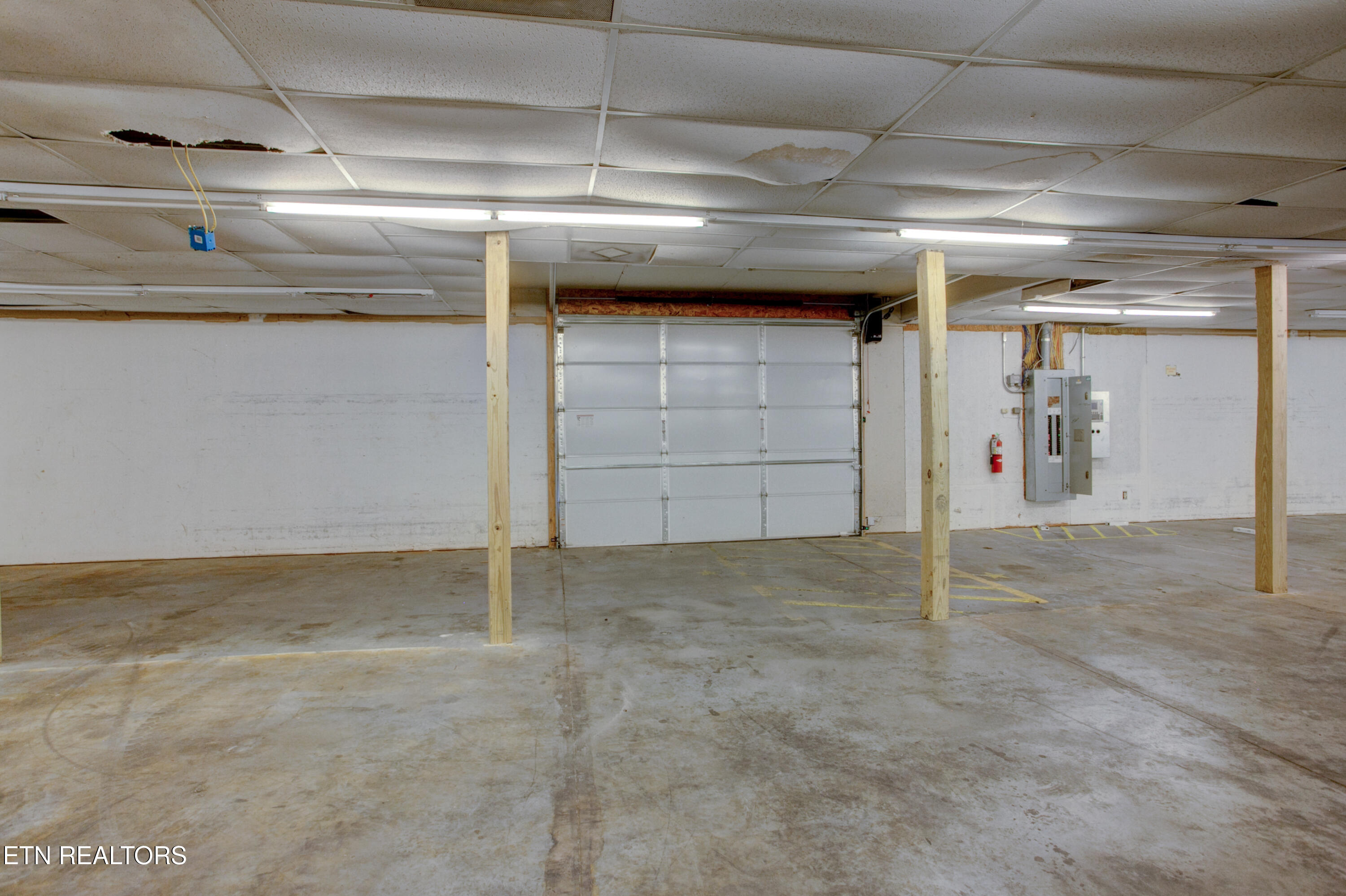2560 Winfield Dunn Parkway Kodak TN 37764