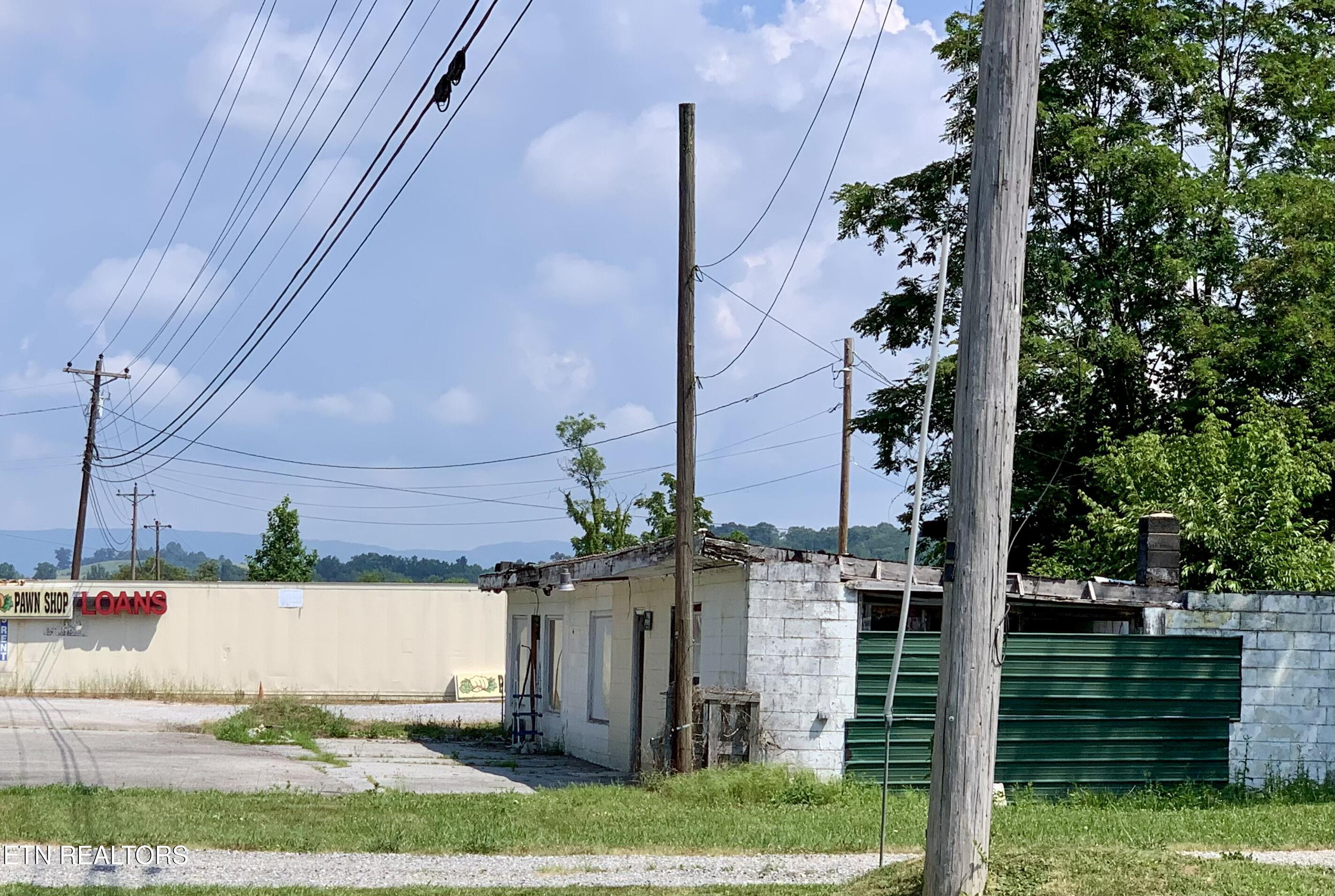 3340 Highway 25e Tazewell TN 37879